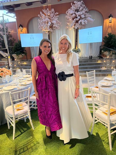 Pretty cocktail dresses were everywhere at the Kips Bay Presidents Dinner! 