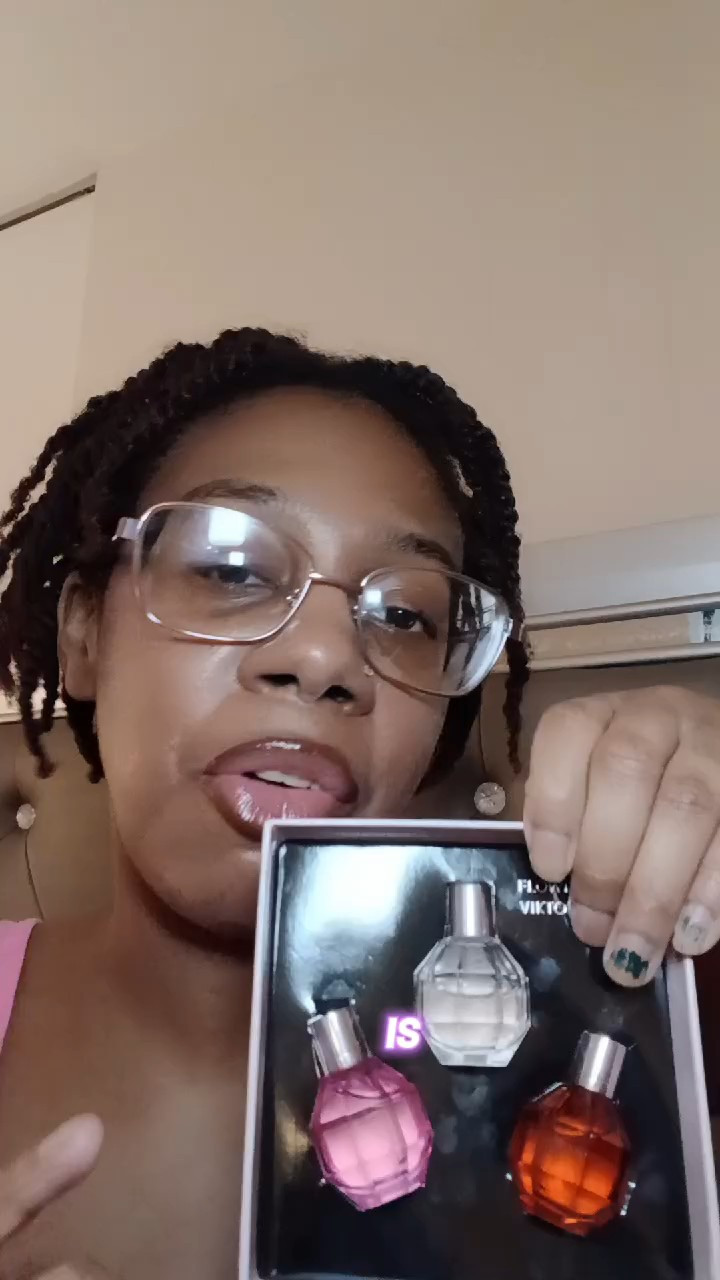 This Flower Bomb Mini Trio comes with:Flower BombTiger Lily Pretty Peony*I have a second video with the notes*#CFxFlowerbomb #GiftedByViktorandRolf

#LTKselfcare #LTKTravel #LTKBeauty