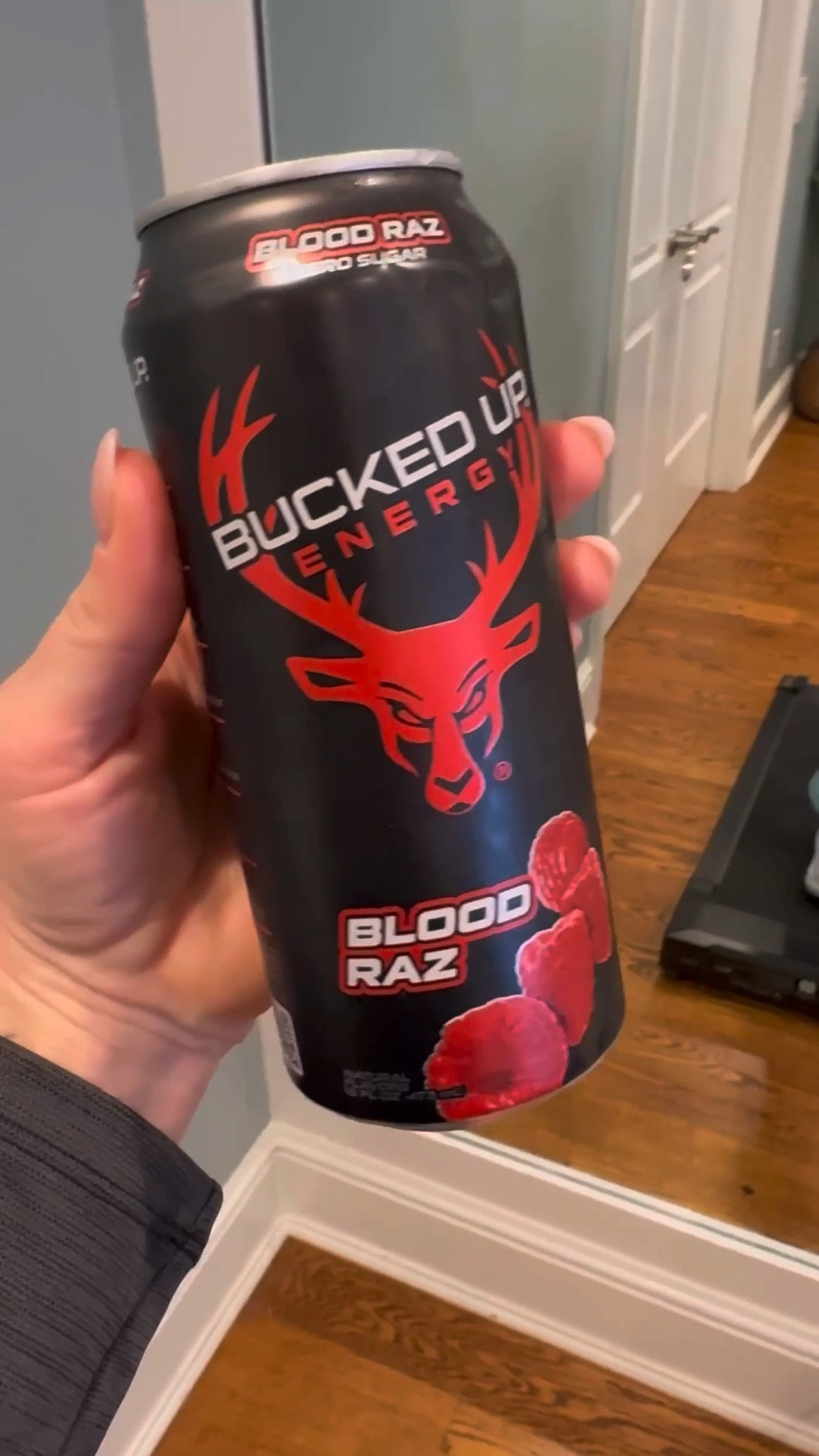 Snow day, no excuses ❄️
Steps in, energy up, and keeping my routine moving at home.
Bucked Up = my go-to.
Use code ROSECODE1 💥

#LTKdayinmylife #LTKActive #LTKmorningroutine