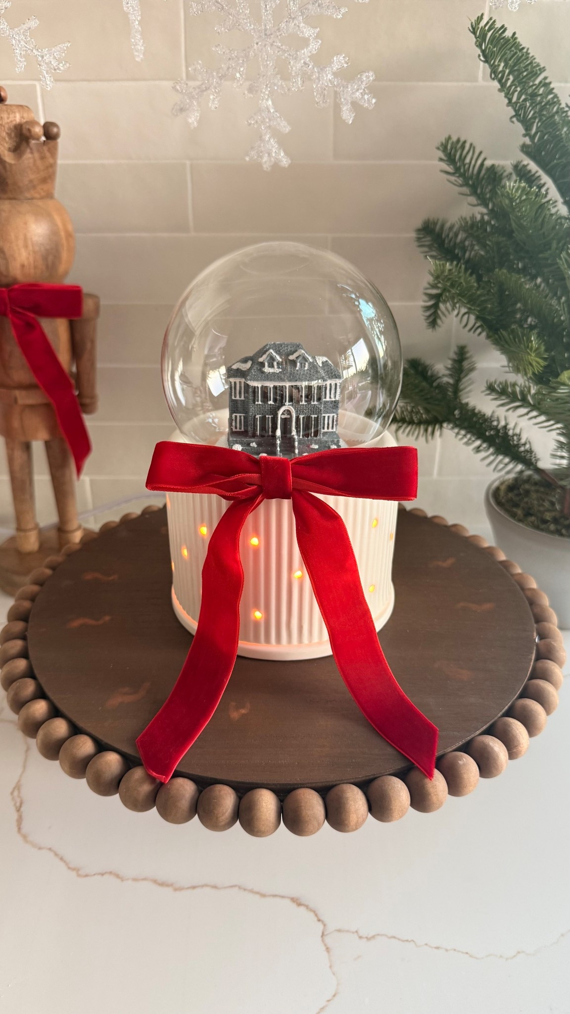 Snow Globe Wax Melt Warmer

#LTKHome #LTKHoliday #LTKGiftGuide