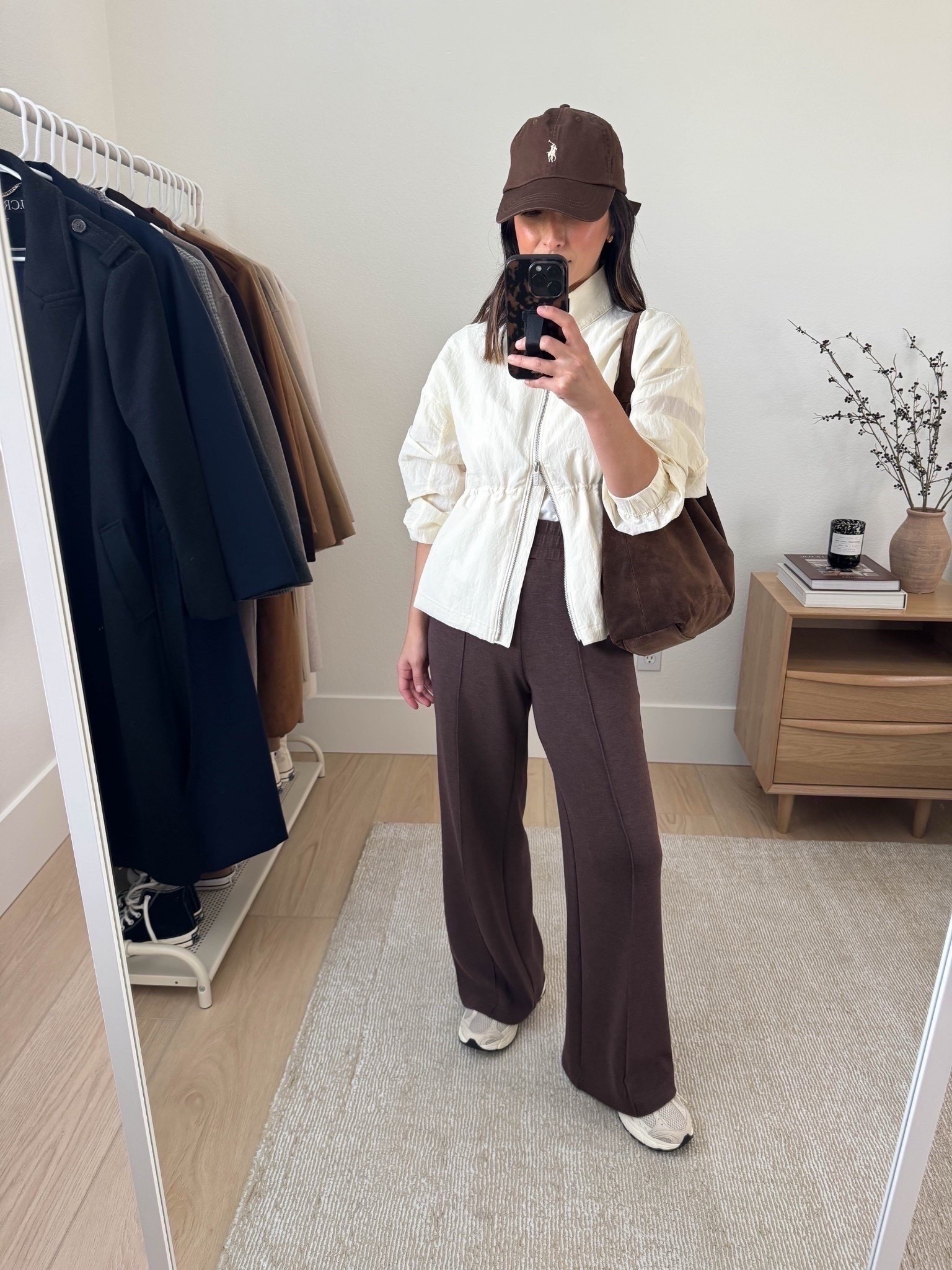2025 bestseller: Varley wide leg pants. 

Lululemon jacket Small
Varley wide leg pants xs 28" inseam
Polo Ralph Lauren hat
Nike V5 Runner Sneakers 6
Liffner Hobo Pillow bag

Petite style, athleisure 

#LTKootd #LTKPetite #LTKmomlife