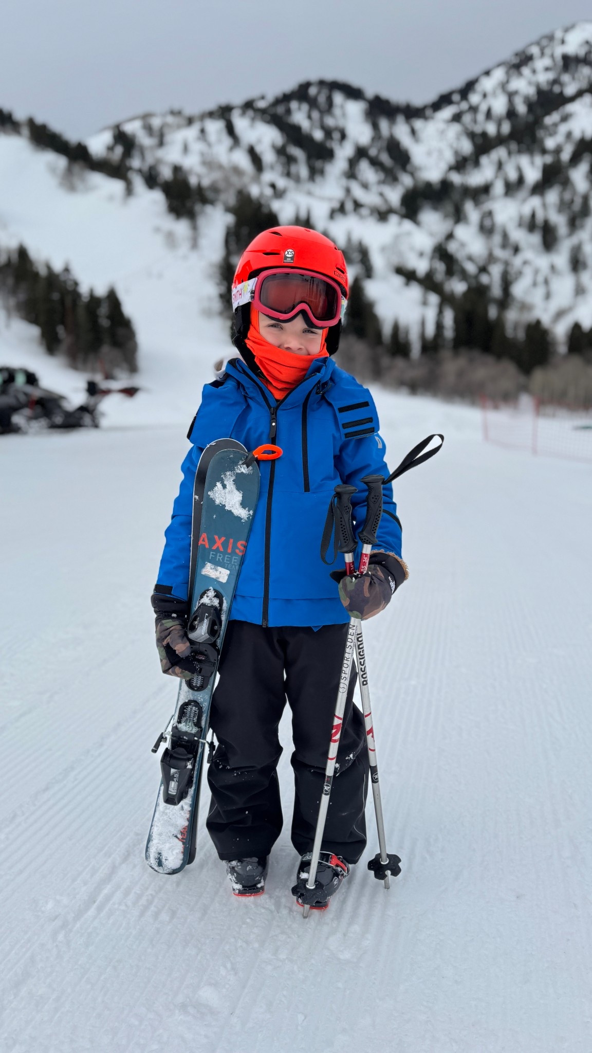 Snow days = happy days ☃️❄️

The boys are bundled up in @reimanorthamerica the OG of functional kids’ outerwear. Designed to handle anything winter throws at them — rain, snow, or pure chaos.

Bonus: built-in room to grow (so one snowsuit lasts multiple seasons 👏).

#reima


#LTKSeasonal #LTKKids #LTKFamily