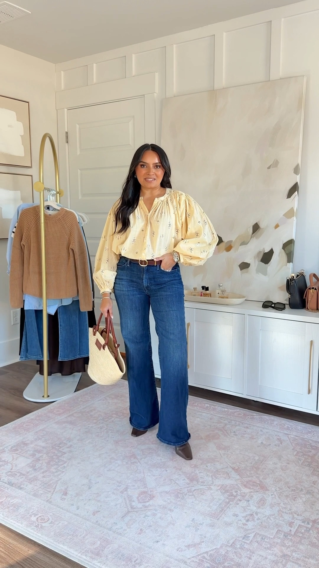 Yellow floral top size xxs regular TTS
Jeans size 26 petite TTS - petite is labeled as Lil
Brown belt size small TTS
Dark brown leather boots size 5.5 TTS


#LTKPetite #LTKFindsUnder100 #LTKSaleAlert