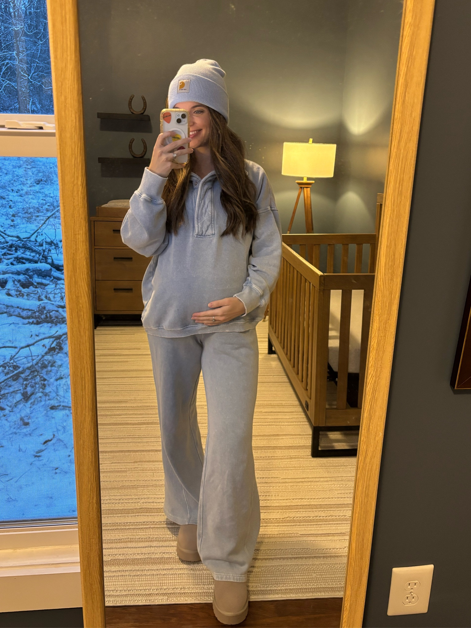 Aerie matching set and carhartt! Live a good mono chrome look!

#LTKMidsize #LTKBaby #LTKBump