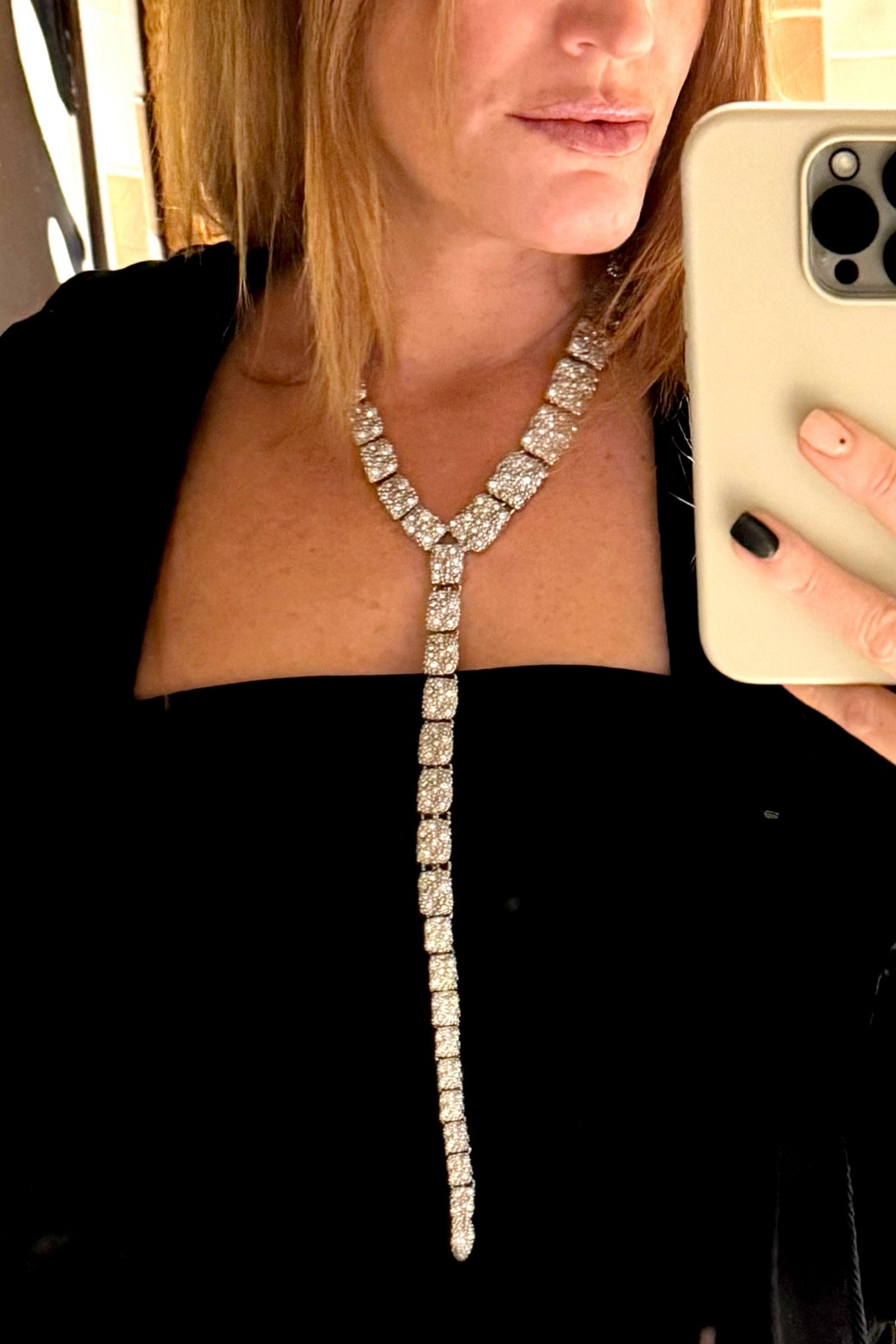 H&M Holiday Jewelry for the win! 

#LTKSeasonal #LTKFindsUnder50 #LTKGiftGuide