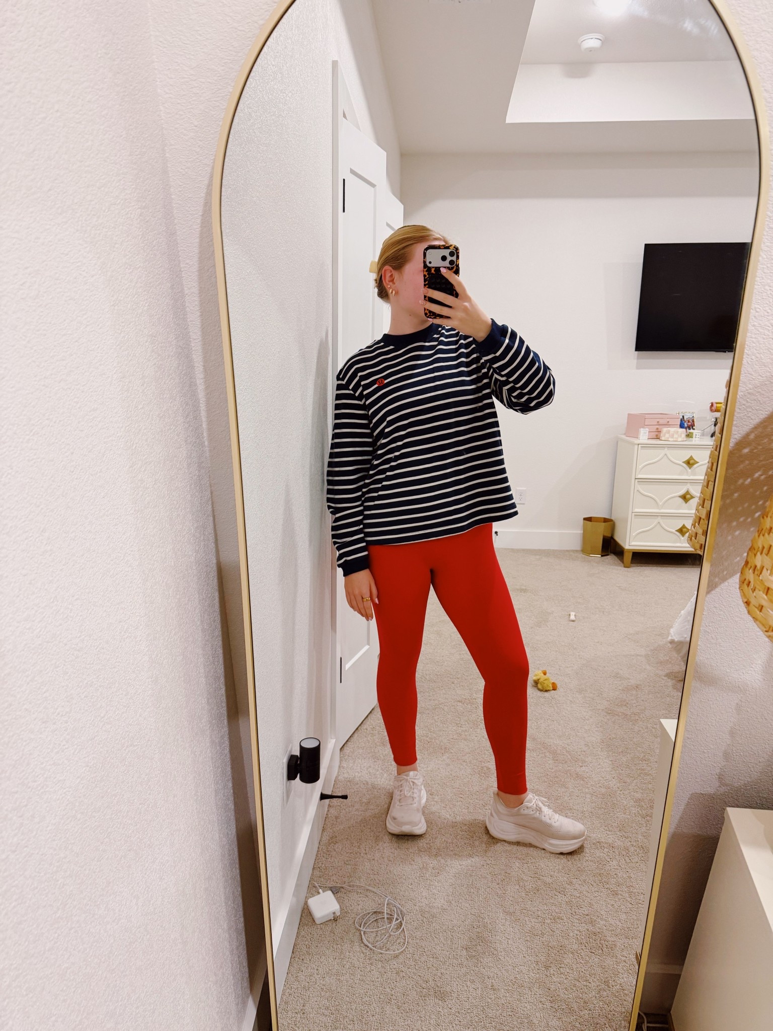 These red Lulu leggings are everything and more (also no front seam!!) 
wearing a size 8 for reference 

#LTKActive #LTKootd