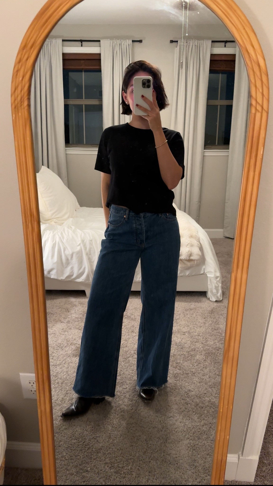 Jeans in size 27

#LTKCyberWeek #LTKgrwm #LTKootd