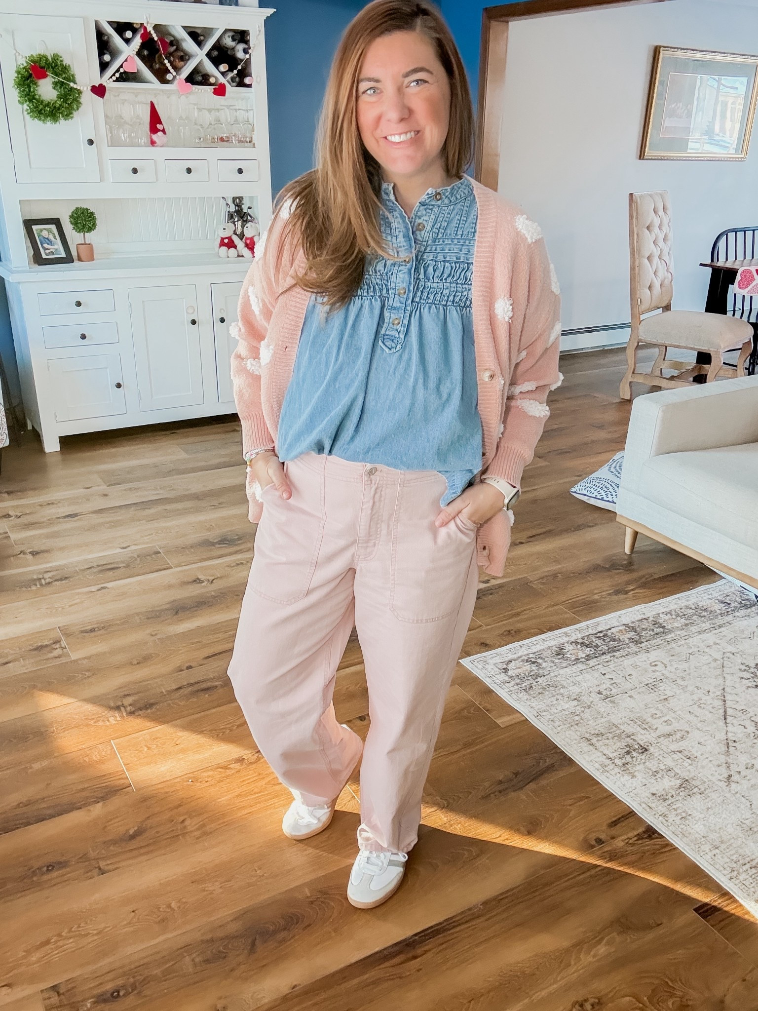 Another day teaching! Love these new Target pants! Perfect for Valentine’s Day

#LTKMidsize #LTKgrwm #LTKootd