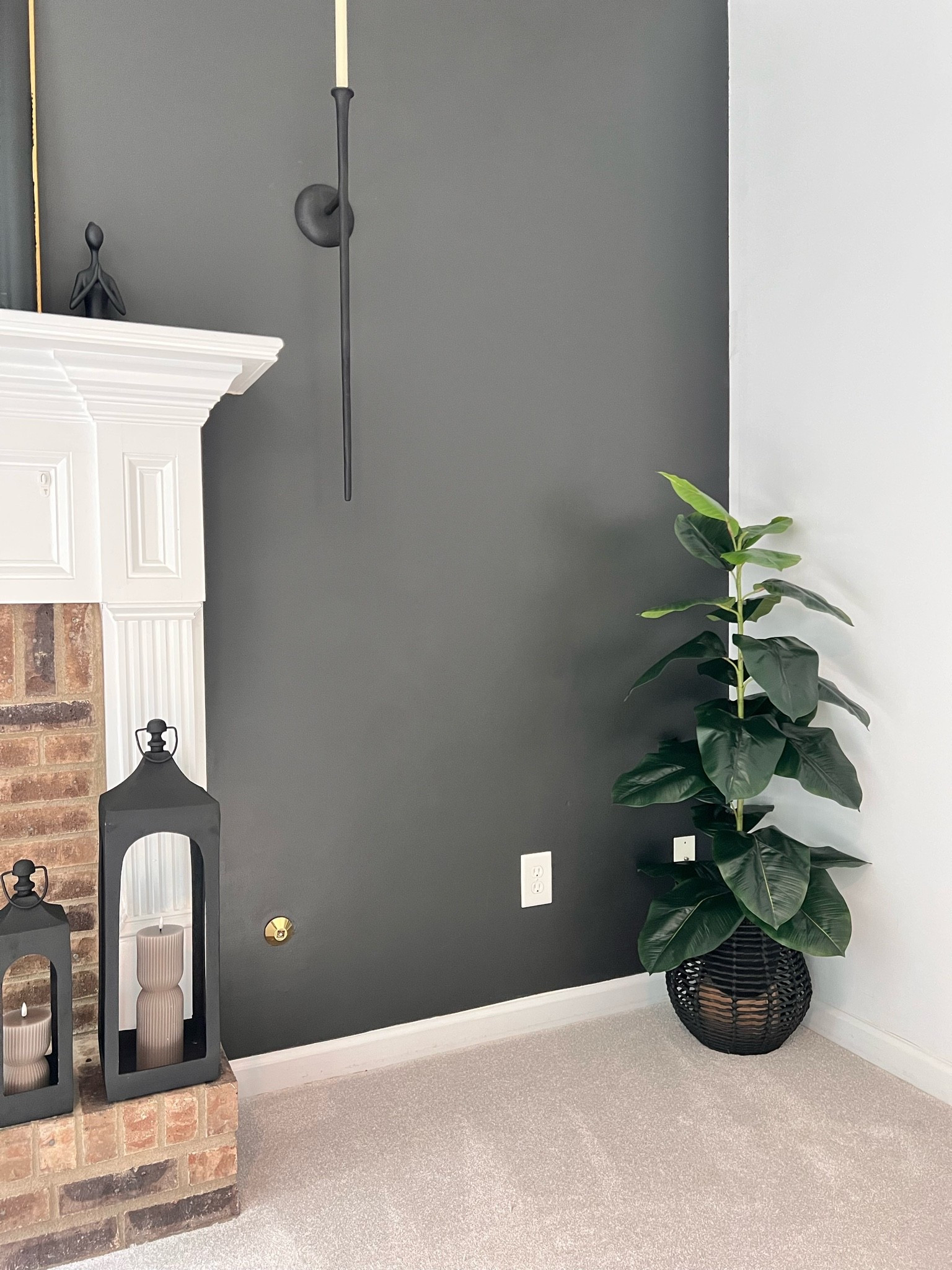 I swung by At Home today and I ended with an imitation fig tree. Love it. The basket is 50% off and it fits the aesthetic of my decor perfectly.

#LTKSaleAlert #LTKHome