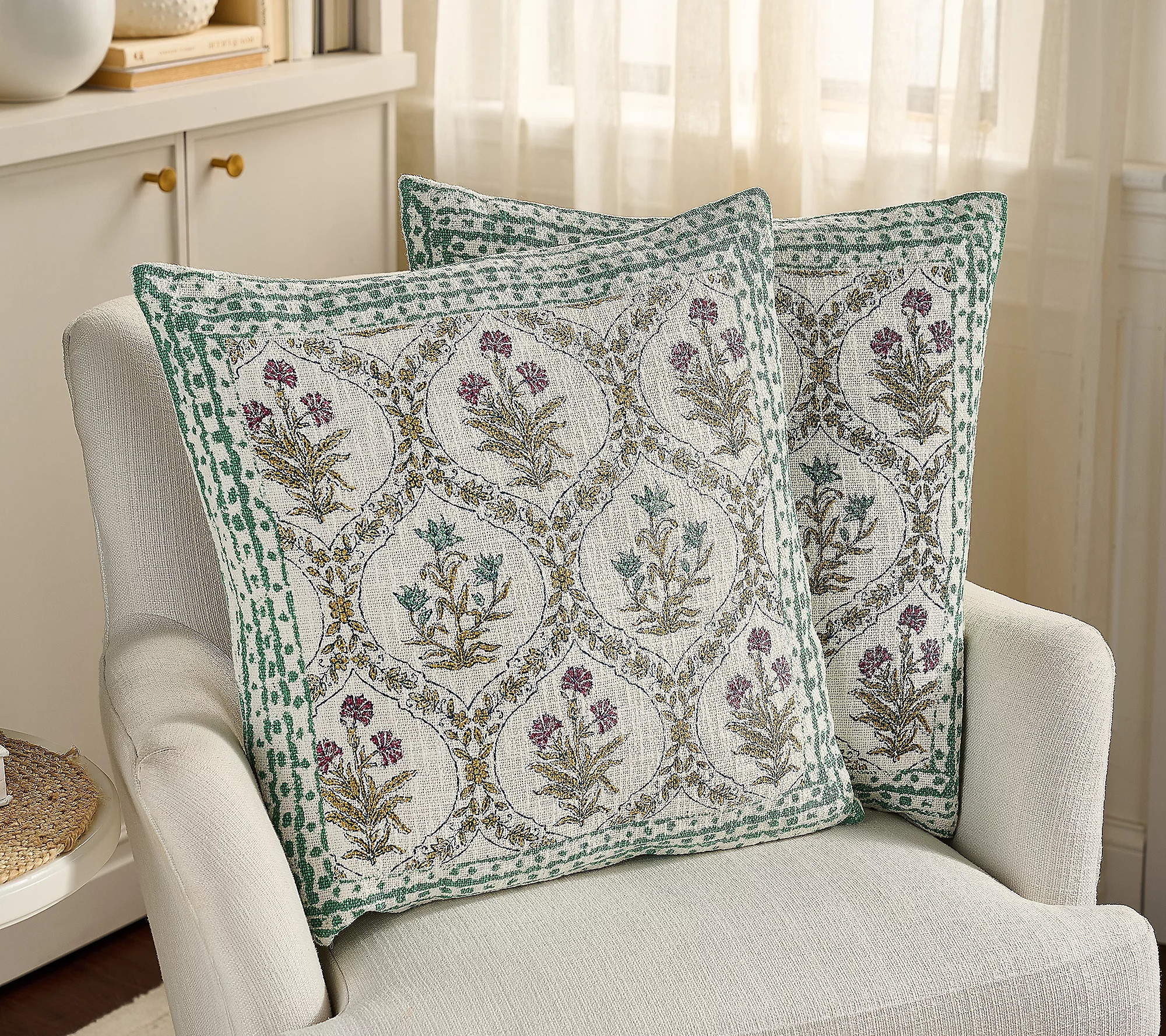 Cozy Cottage by Liz Marie Set of (2) 20"" Spring Floral Pillows | QVC