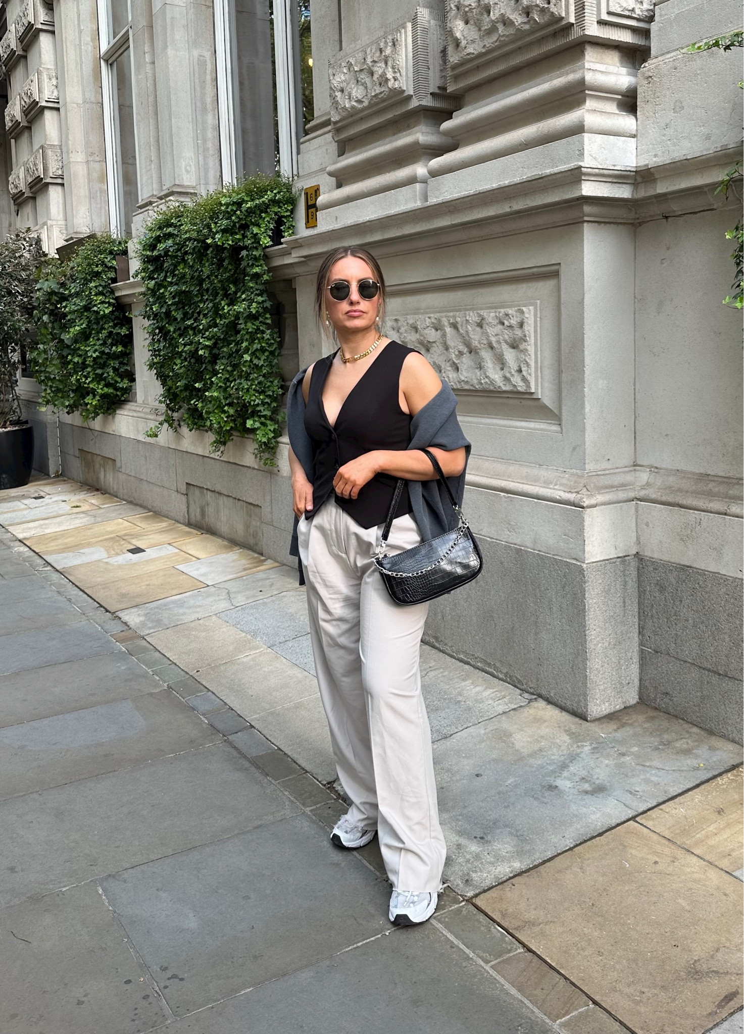 Loving tailored vests.

#LTKstyletip #LTKFind #LTKworkwear