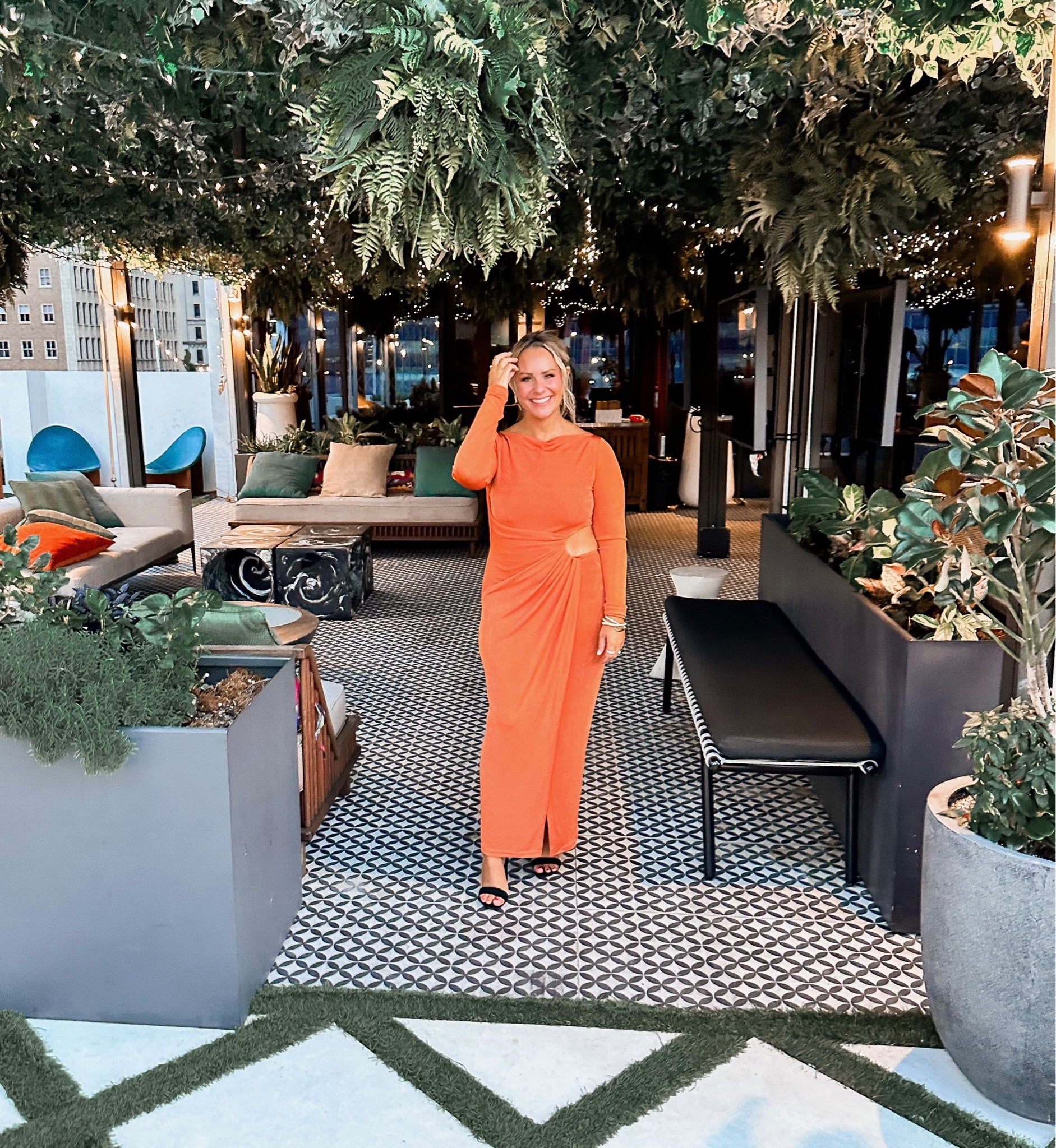 LTKCon Award Night dress in clay from Revolve! I’m wearing a size 10. 

#LTKparties #LTKCon #LTKmidsize