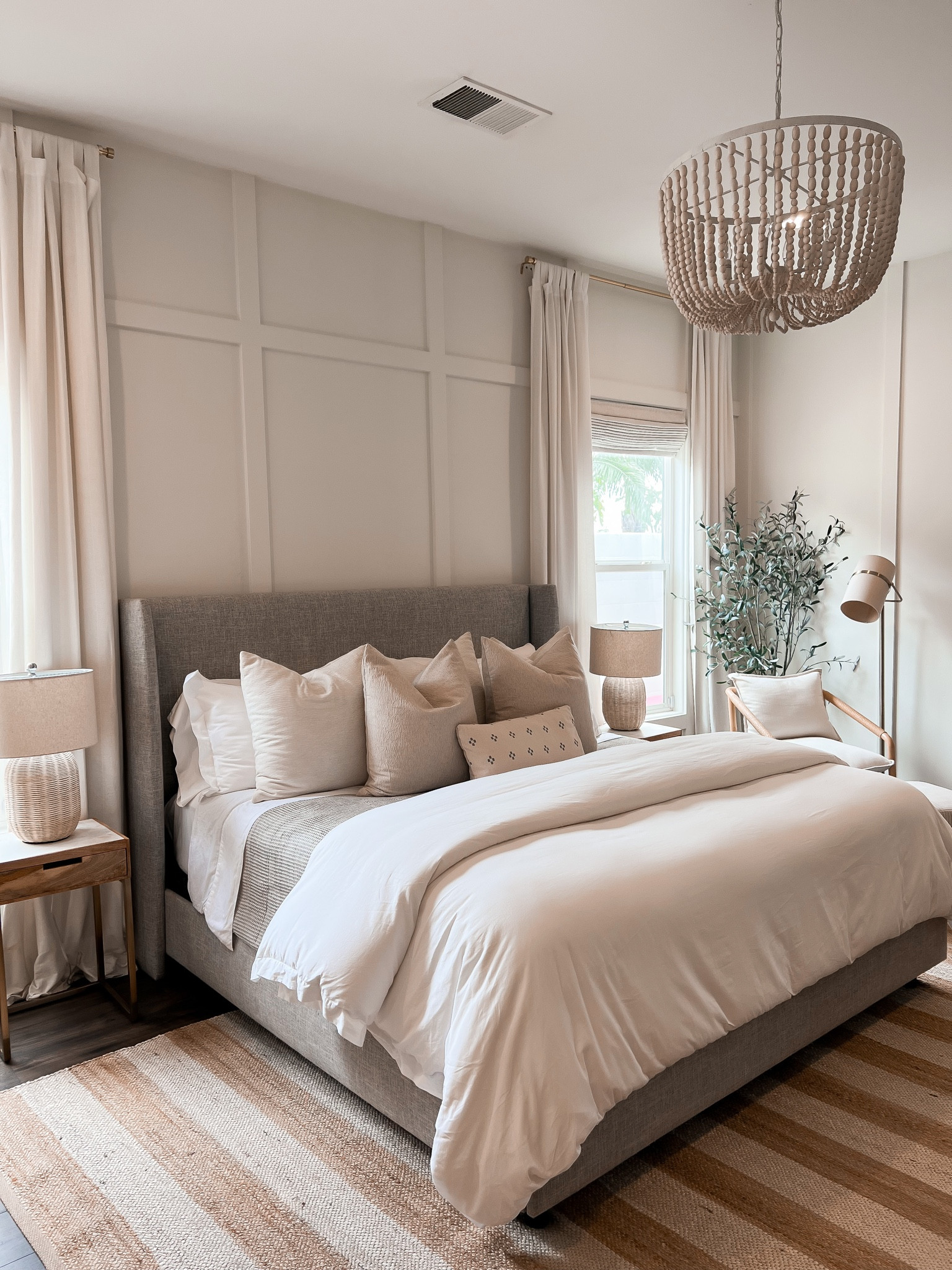 Linked our bedding & other primary bedroom items here!! 

We recently got all new Boll & Branch bedding and oh my goodness, our bed feels like a fancy hotel!! Code Britt20 gets you 20% off too! 

#primarybedroom #bedding 

#LTKhome