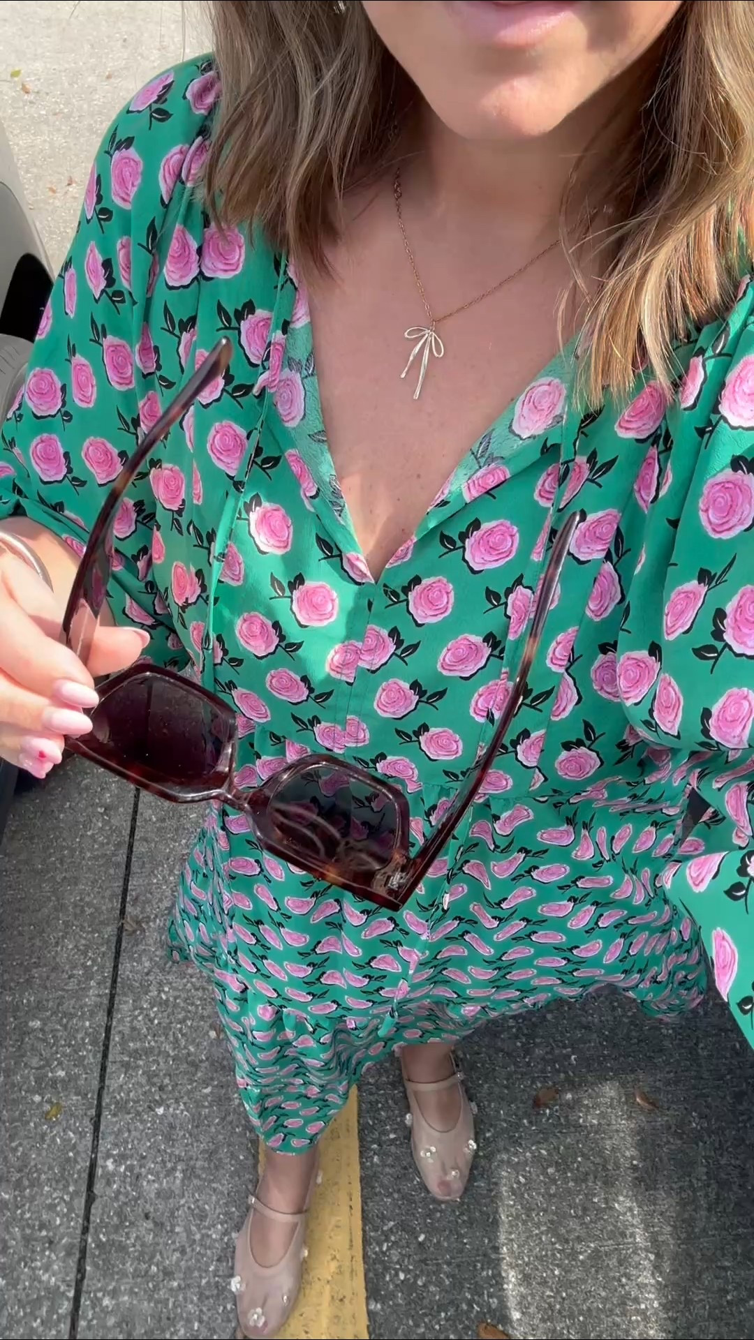 Absolutely love this easy chic dress for spring! The print and fit is so comfy 💚🩷

Medium 

#LTKTravel #LTKStyleTip #LTKMidsize