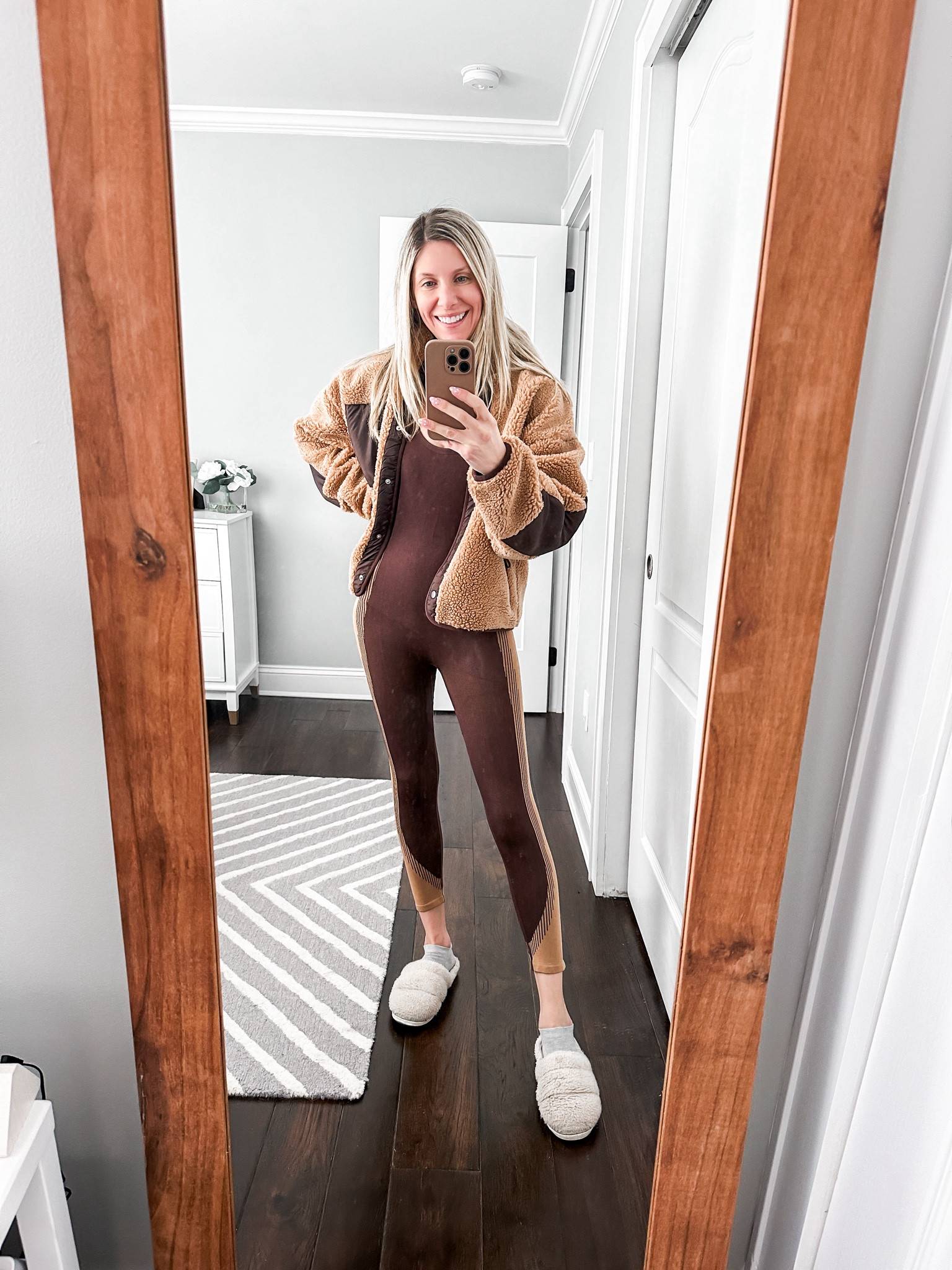 Loving this onesie from @fabletics! 
•
•


#LTKstyletip