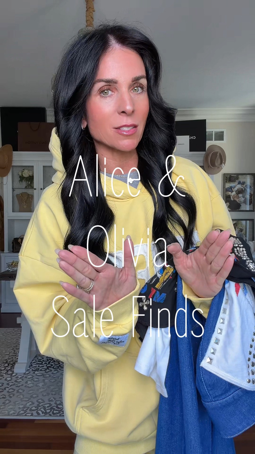 Love all things @Alice + Olivia 👏🏼👏🏼
Wearing a 25 in denim, 6 corset and XS/s in the other top
Code SHANNON_15 for anything not on sale!

#LTKFestival #LTKSaleAlert #LTKootd