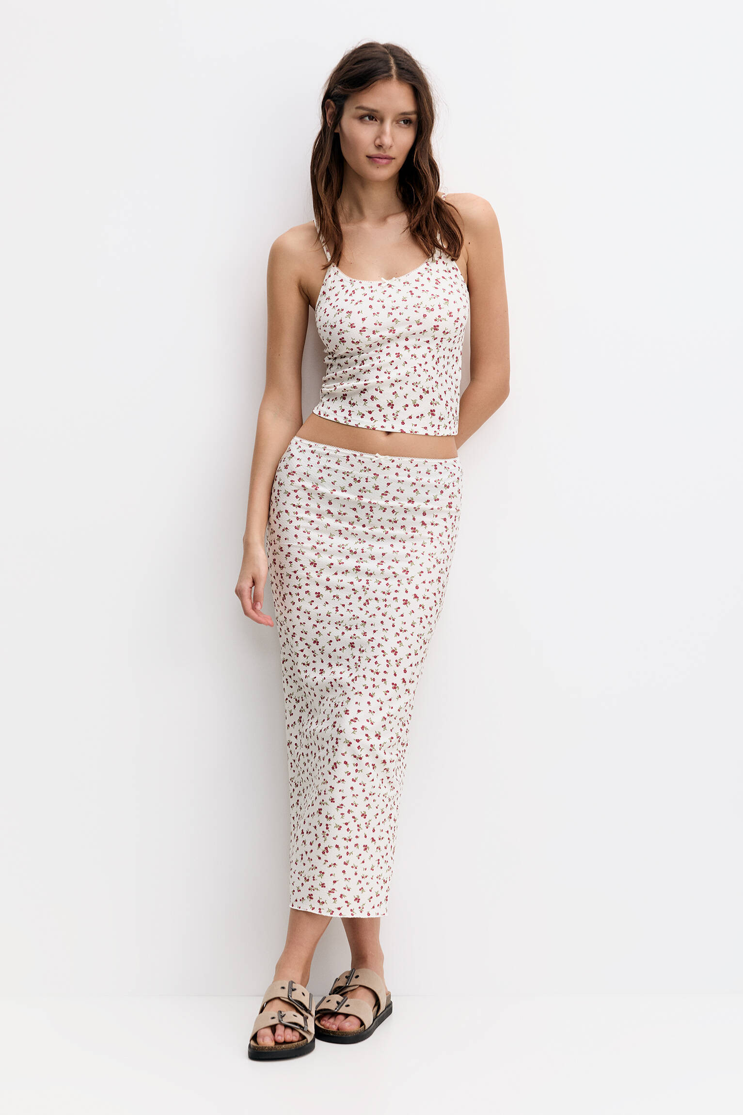 Floral midi skirt with camisole detail - pull&bear | PULL and BEAR UK