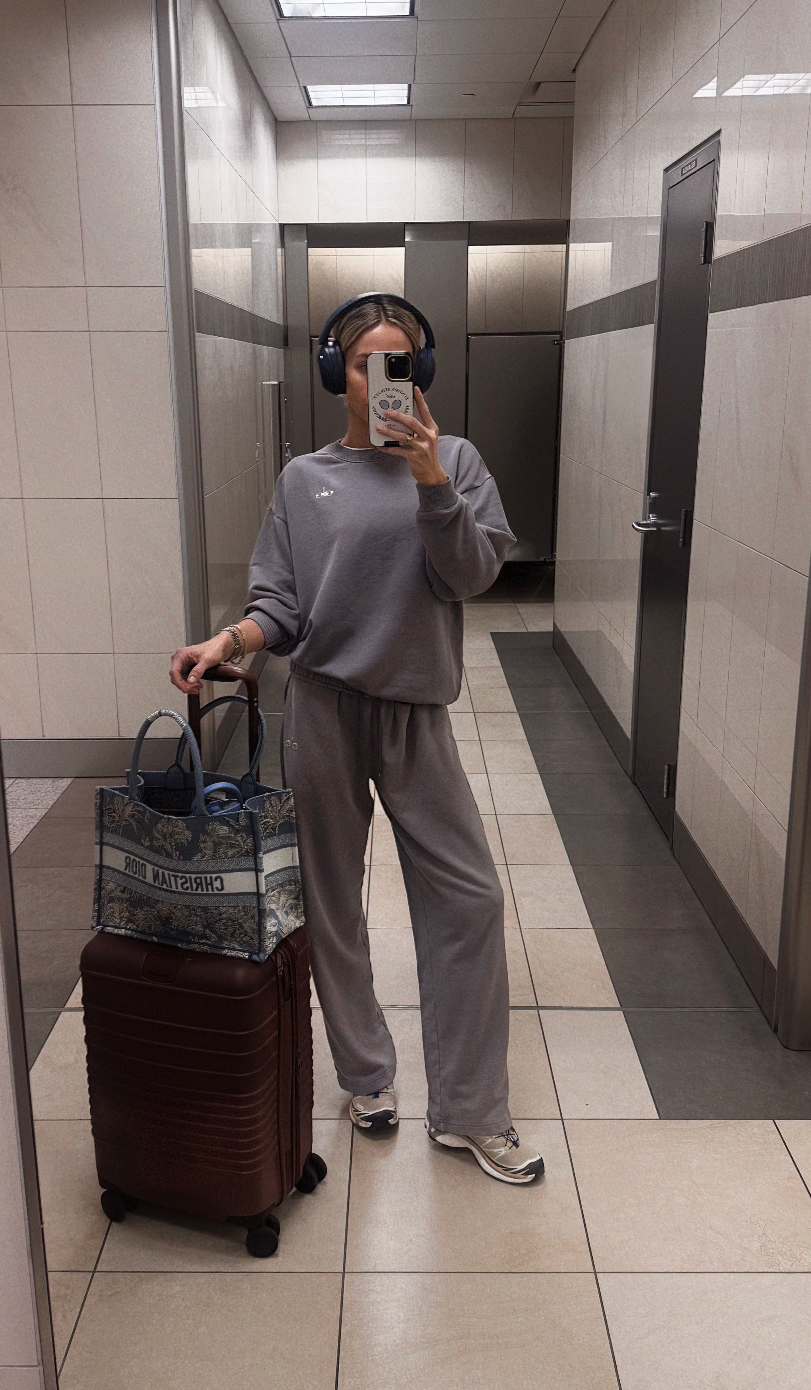 Travel look💜 

 #LTKActive #LTKStyleTip #LTKTravel