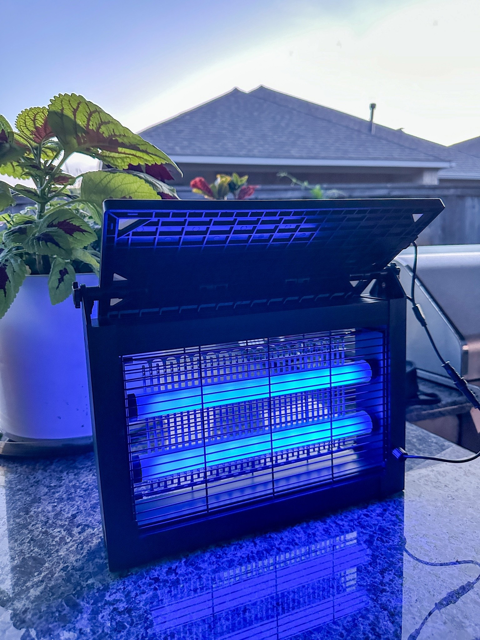 The mosquitoes are already out of control. This Solar Bug Zapper Outdoor, 4500V Solar Mosquito Zapper with Dual Solar Panels is helping us keep our patio free of flies and mosquitoes. #zapper #bugzapper #outdoors