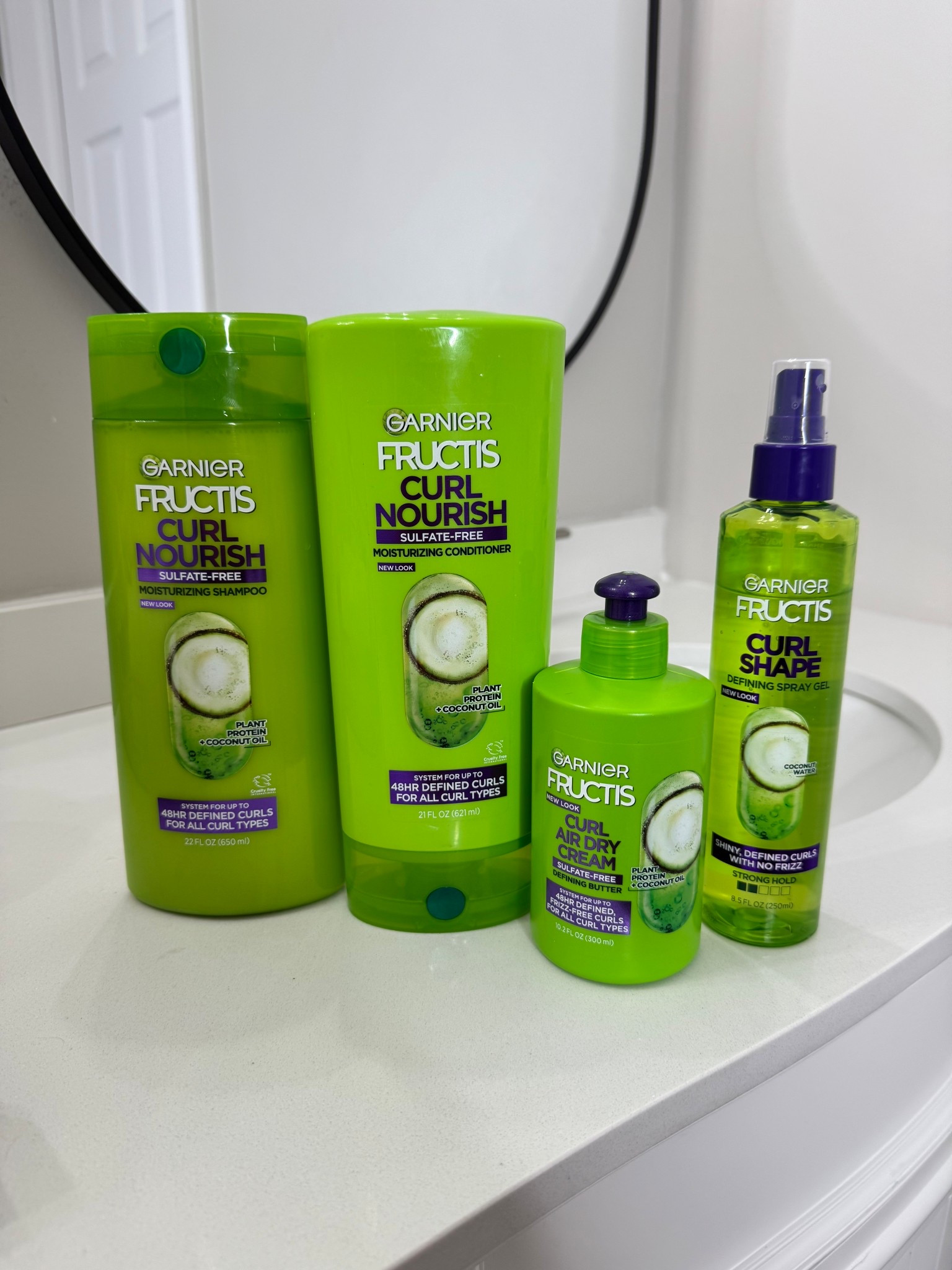 @garnierusa Curl Nourish System 💚 @target @targetstyle #ad #garnierpartner #garnier #targetstyle #targetpartner #target #curlyhair #curlyhaircare #curlyhairproducts