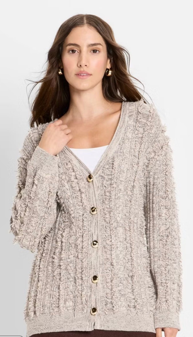 Who doesn’t need an amazing cardigan that can go dressy or just with leggings!!!

#LTKOver40 #LTKFindsUnder50 #LTKMidsize