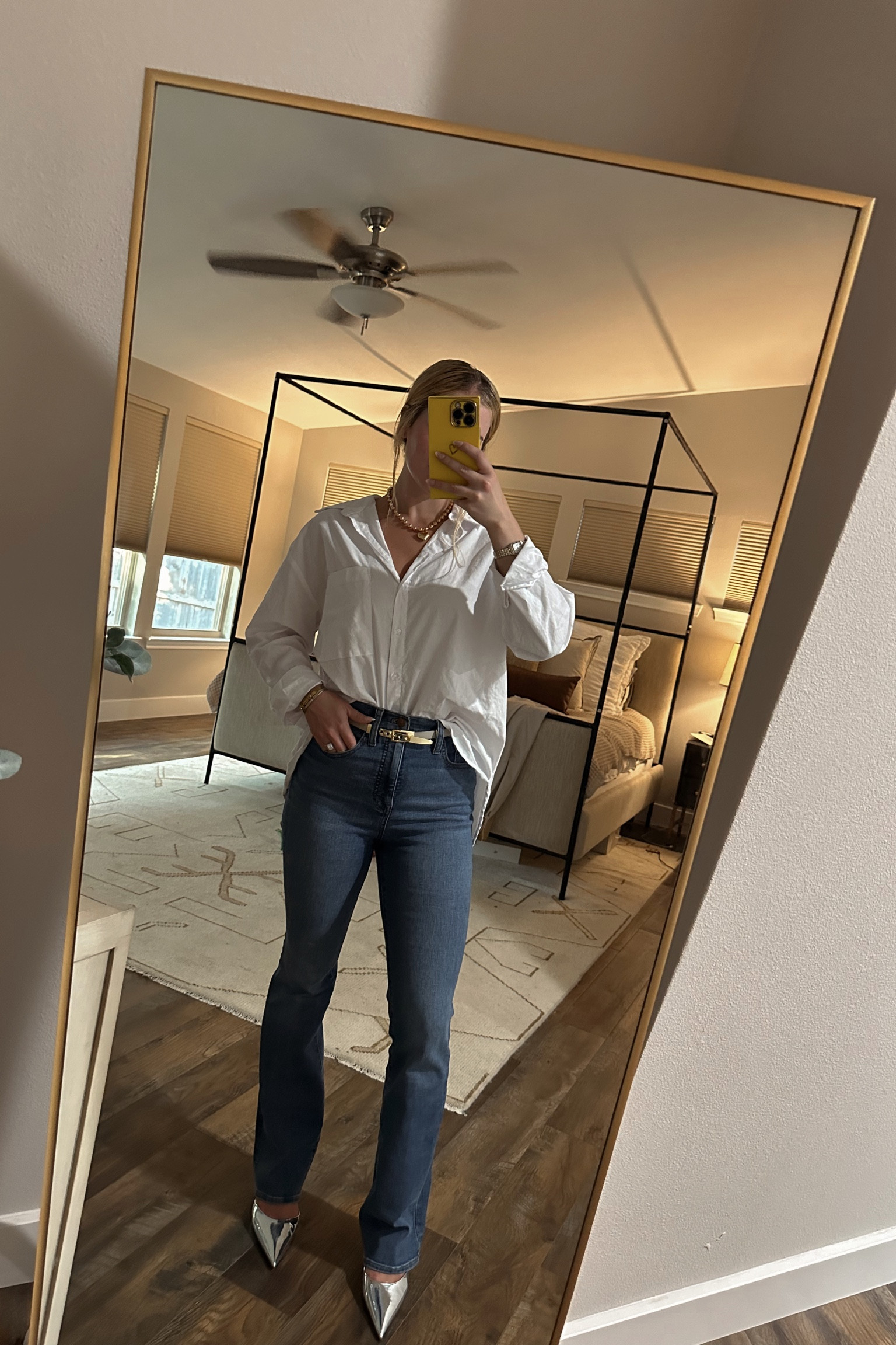 Capsule Wardrobe Day 1: Styling a White Top #capsulewardrobe

#LTKstyletip #LTKSeasonal #LTKfindsunder50