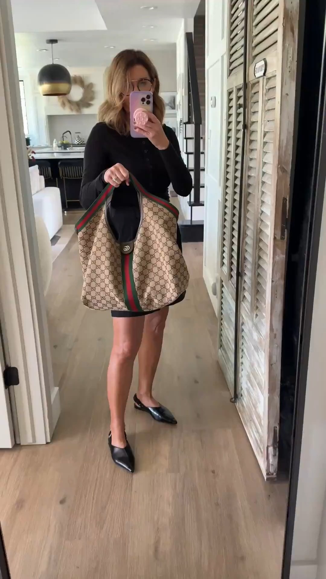 Discover the top selling products of 2025. The most popular, best reviewed, and must have items everyone bought in 2025! 


#LTKOver40 #LTKTravel