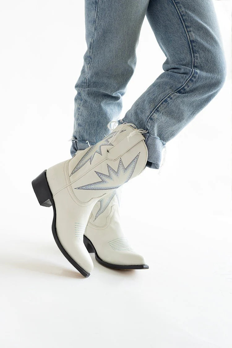 Sun Star White Cowgirl Boot | Flea Style