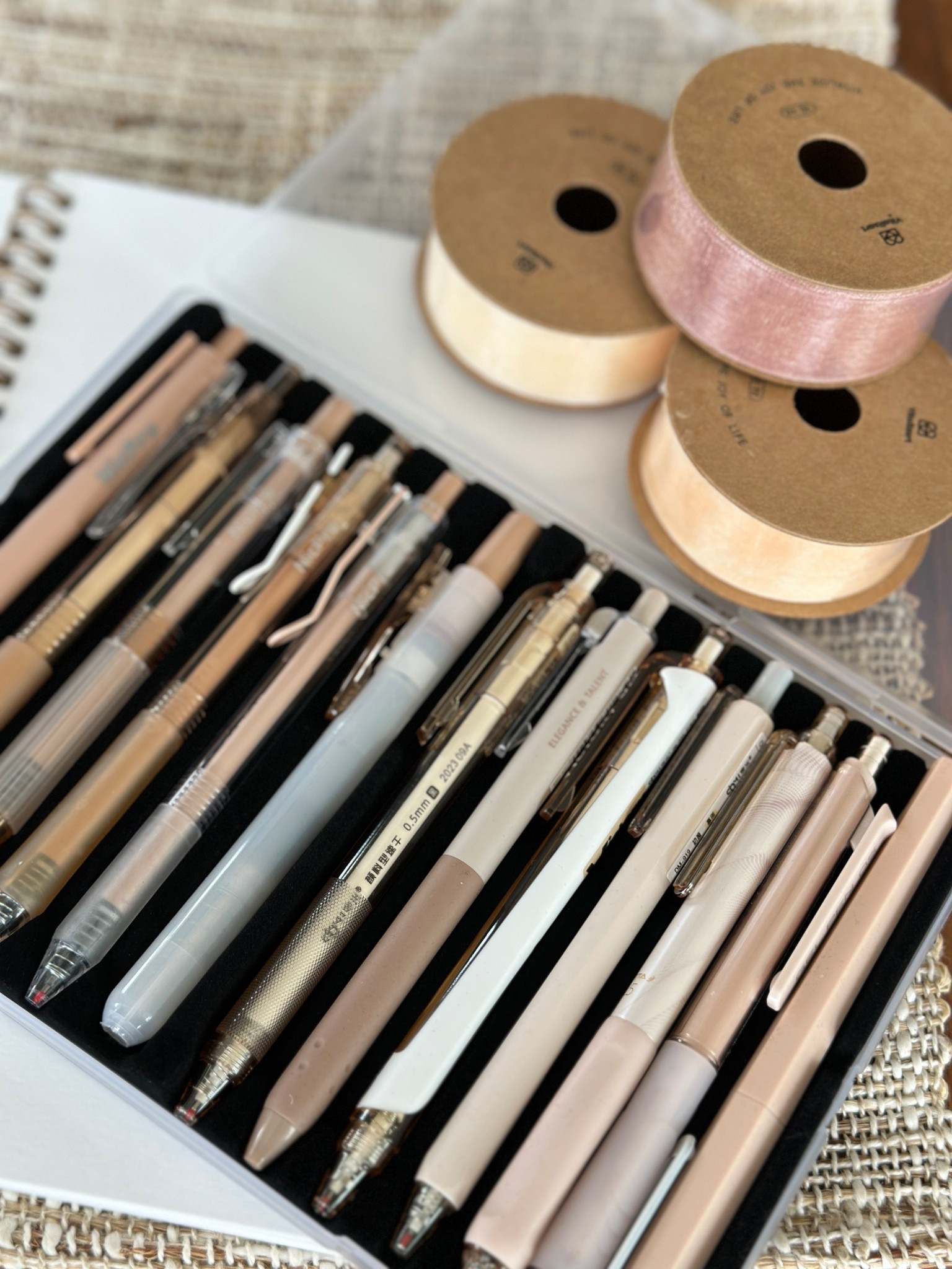 ✨Not sure about you, but my pens and pencils have to be perfect!
Start a new craft, make home made cards, bring out the creativity you didn’t know you had. 
#EasterIdeas #Mothersdaygifts #beautifulfinds #ltkhome #ltkgiftguide

#LTKFindsUnder50 #LTKParties #LTKHome