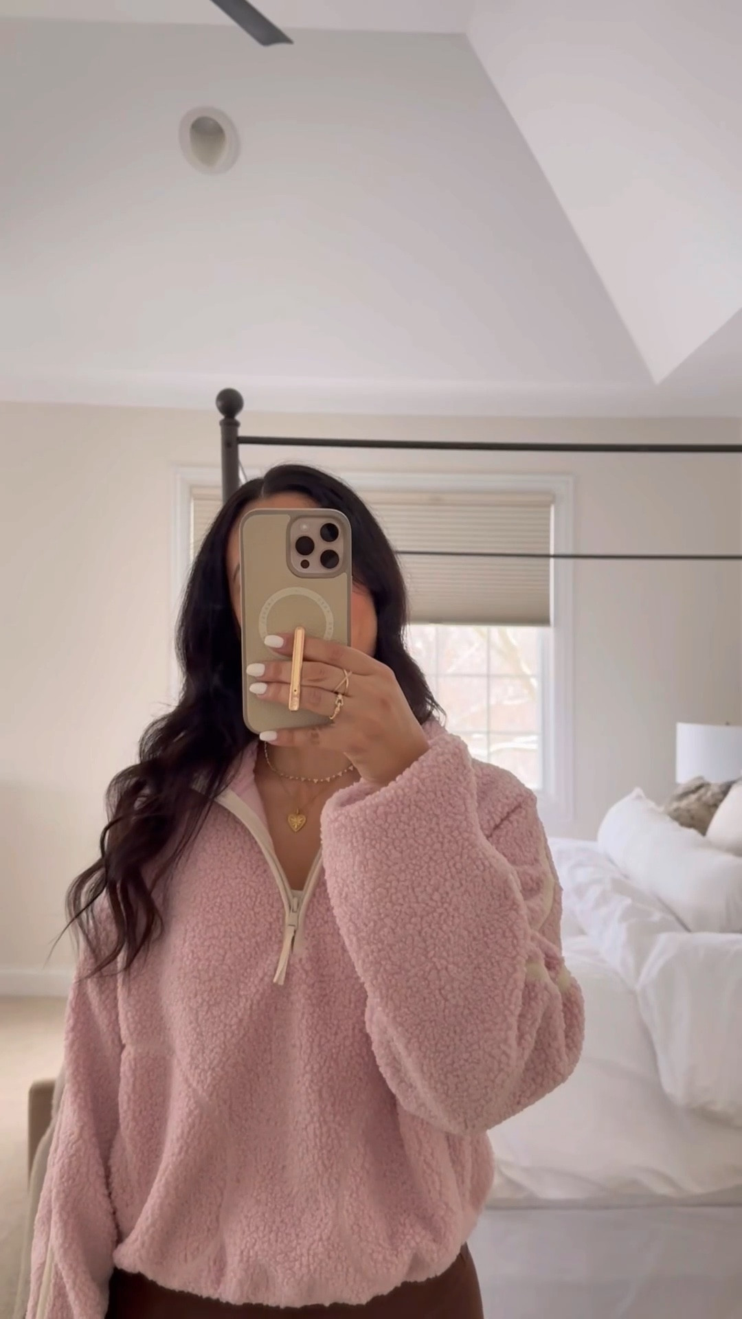 OOTD pullover on sale! Love it! Super cozy and comfy 

#LTKfitnessgoals #LTKmomlife #LTKootd