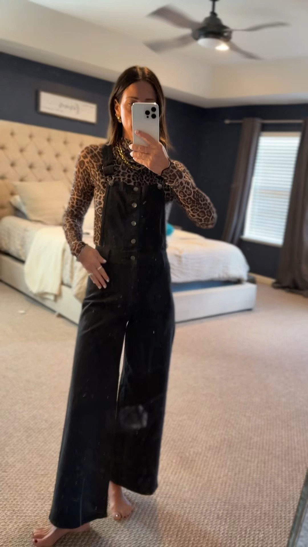 These overalls are the absolute best! Such a fun outfit that can be dressed casual or elevated with some heels and jewelry!

#LTKStyleTip #LTKFindsUnder50 #LTKFindsUnder100