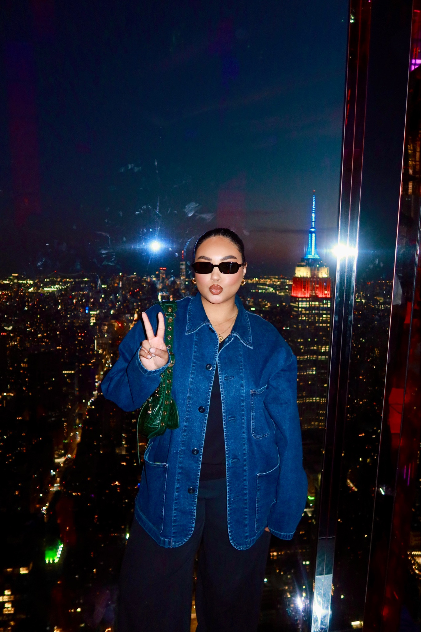 Denim jacket, denim shacket, oversized shacket, autumn jacket, autumn shacket, fall fashion, autumn fashion, green shoulder bag, croc bag, green bag, rectangle sunglasses, Asos, Le Specs, Uniqlo, Weekday, Mango, Phase Eight, Balenciaga

#LTKeurope #LTKstyletip #LTKSeasonal