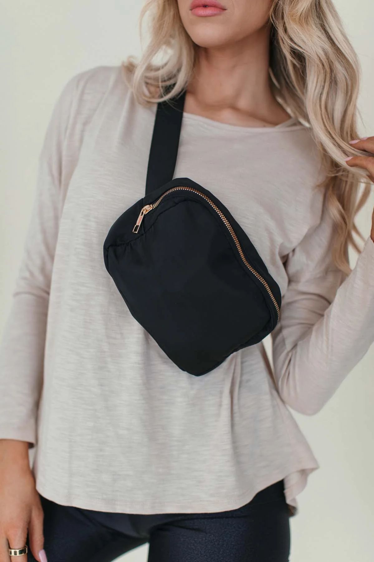 Adjustable Waist Belt Bag Black | The Post