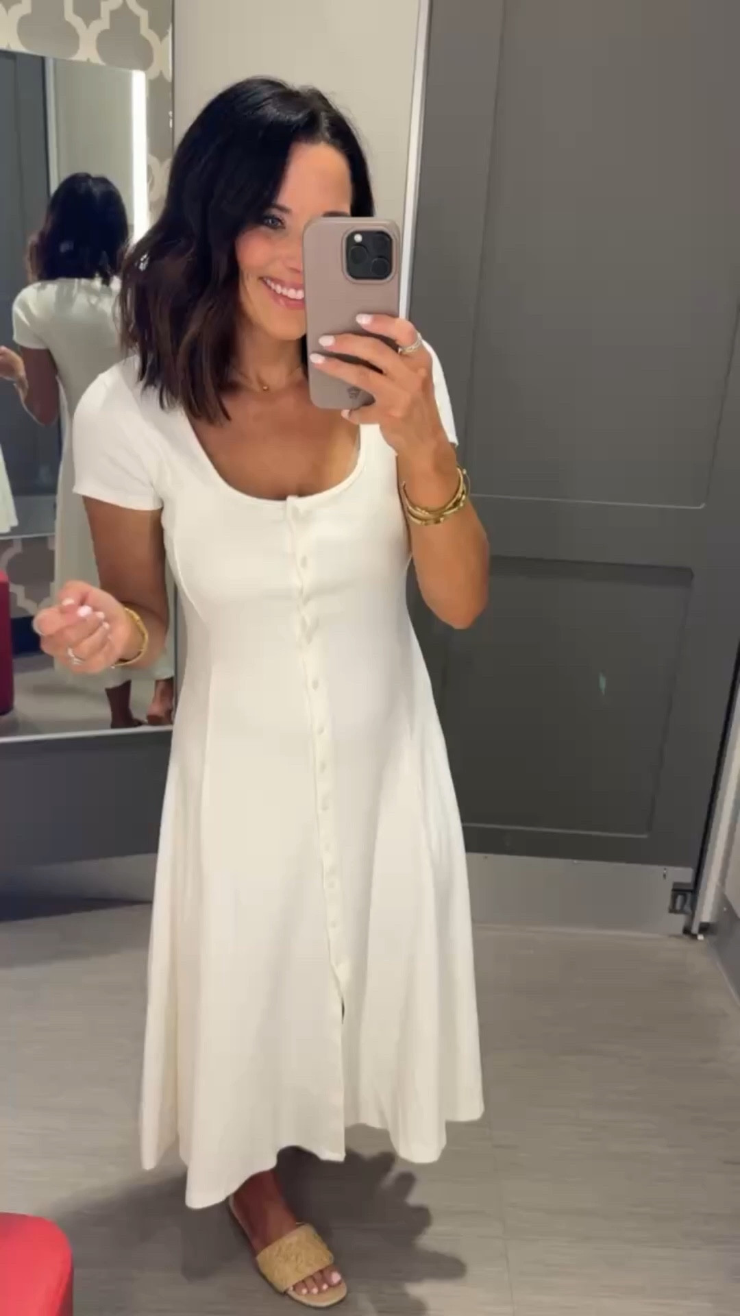 Such a good simple dress for spring and summer 🤍 I love the flattering fit and the button-front detail. It’s an easy throw-on dress that would be perfect for everyday wear, vacation, or a casual brunch.

Wearing a small!
#targetstyle #targetfinds #targetfashion #casualdress #springdress #summerdress #everydayoutfit #affordablestyle #ltkstyle #ltkfinds

#LTKPetite #LTKOver40 #LTKmomlife