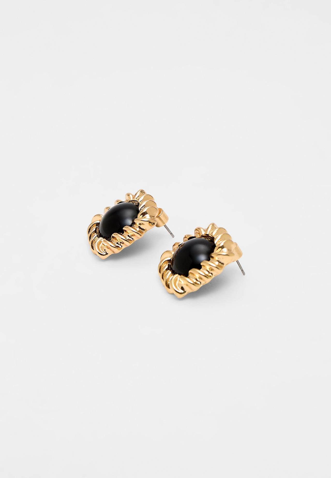 Contrast earrings | Stradivarius (UK)