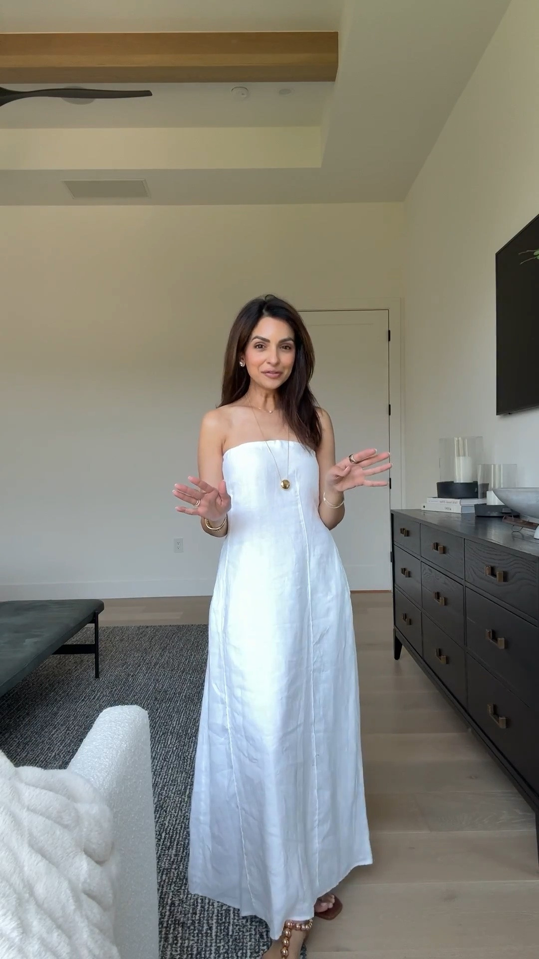The most effortlessly chic linen dress from @Quince for summer! I'm in my true size XS for reference

#LTKootd #LTKOver40 #LTKPetite