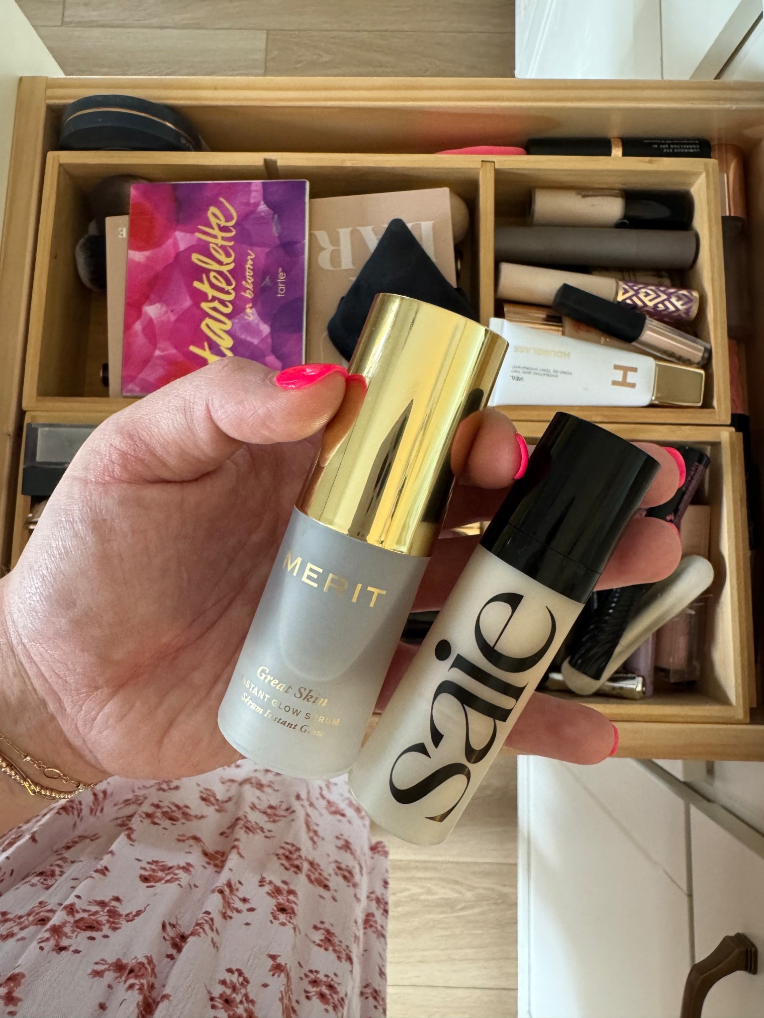 Glow giving primer 

#LTKBeauty #LTKSummerEdit #LTKU