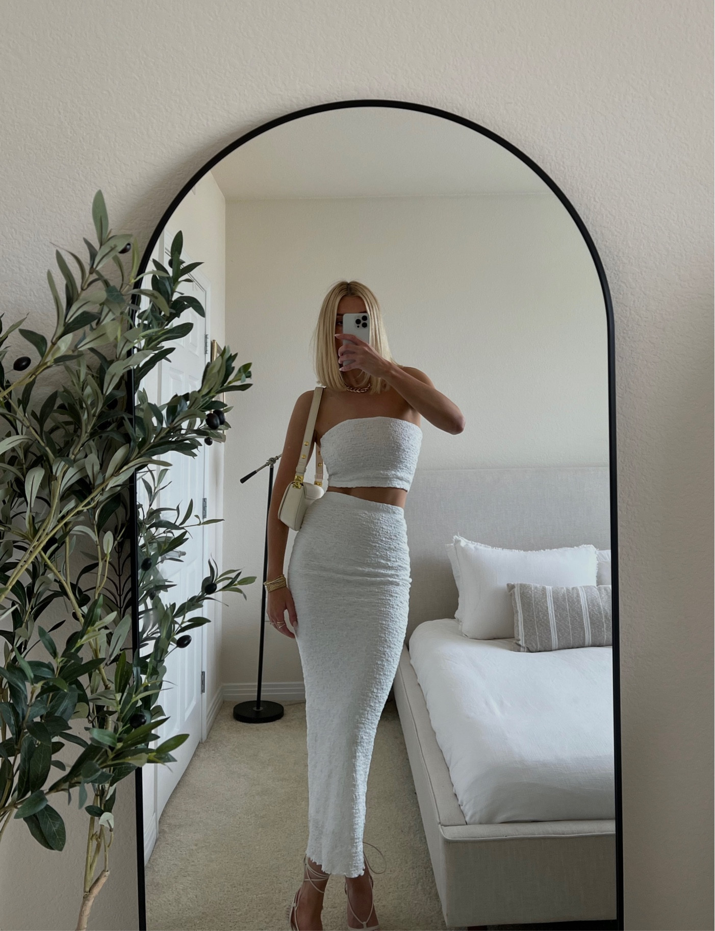 set of my dreams
wearing size 2

#LTKFind #LTKunder100