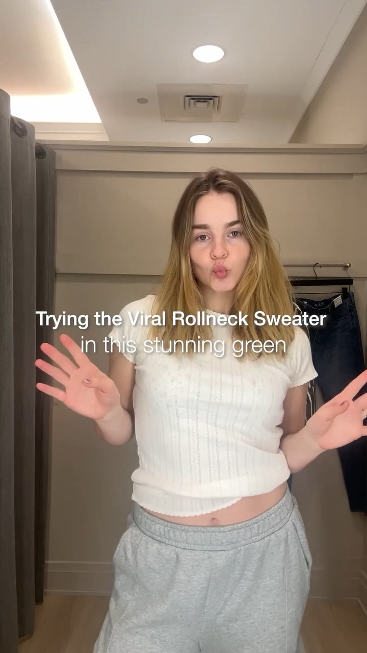 Soooo I popped into J.Crew this weekend to try on the sweater I couldn't stop thinking about. Tried a size M first and L second. UGH so comfy and cute. 