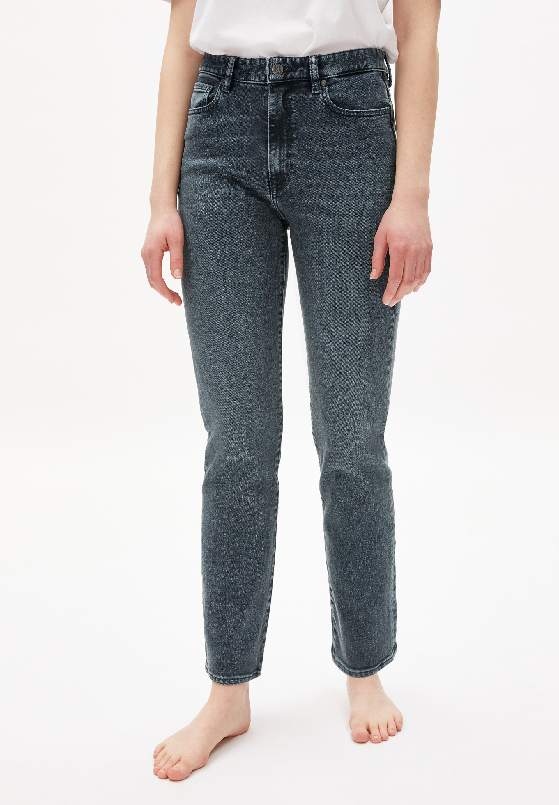 Straight Fit Mid Waist aus Bio-Baumwoll Mix | ArmedAngels (DE)