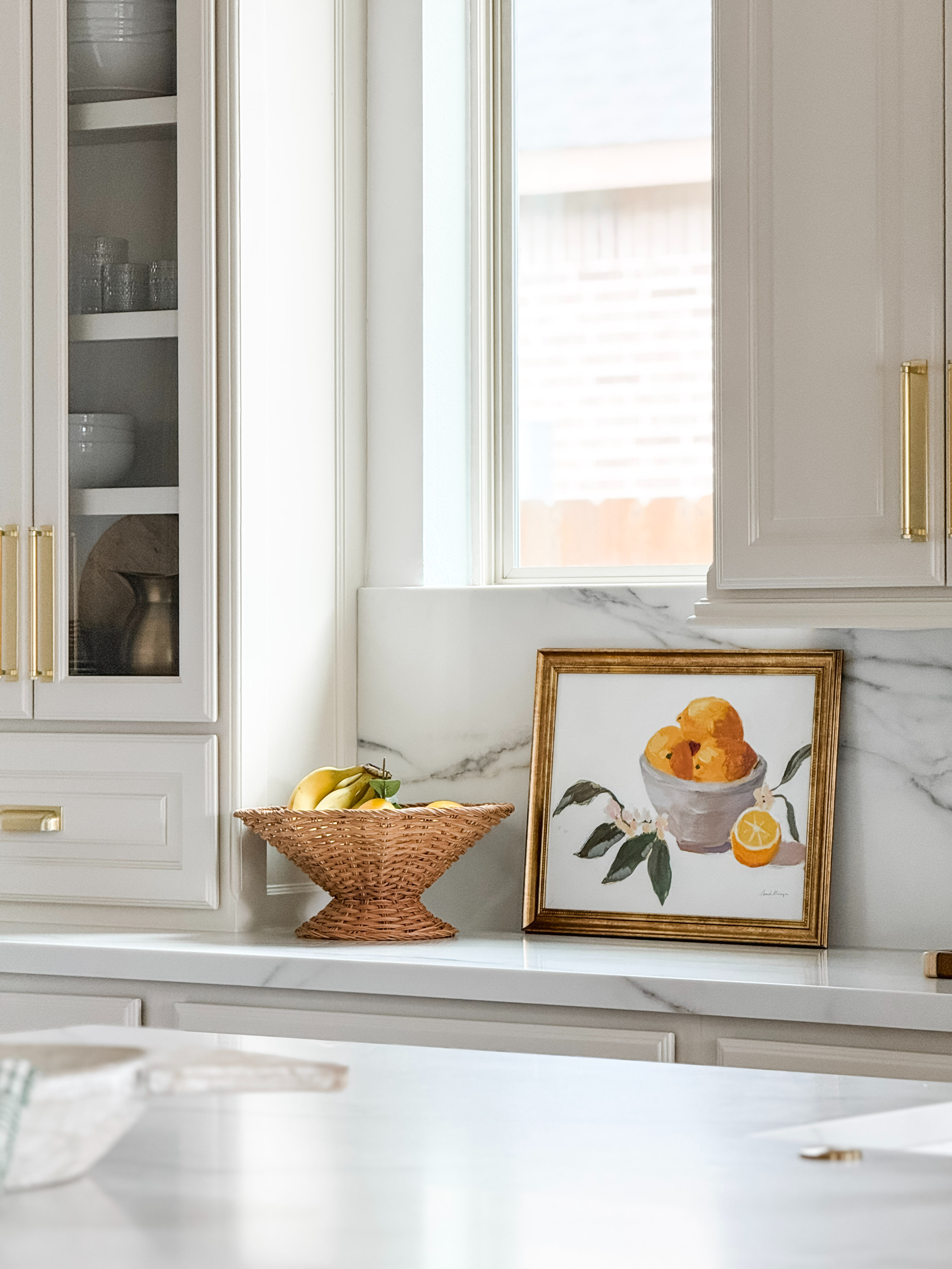  

citrus wall art / woven decorative bowl / summer home decor / modern organic decor / textural home accents / citrus kitchen decor / neutral summer styling / natural woven decor / earthy summer details / art for seasonal transition / organic modern summer / light and bright home accents / summer shelf styling / fruit-inspired artwork / woven bowl centerpiece

 

#LTKHome #LTKStyleTip #LTKSeasonal