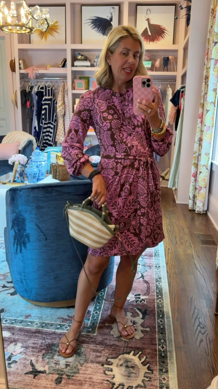 This Boden new arrival is so good! It’s a jersey knit material and so flattering. I’m in size 2 dress & 8 sandals. 

Codes:
Boden - HHCX 
Allie + Bess - Catherine20

#LTKdayinmylife #LTKOver40 #LTKSeasonal