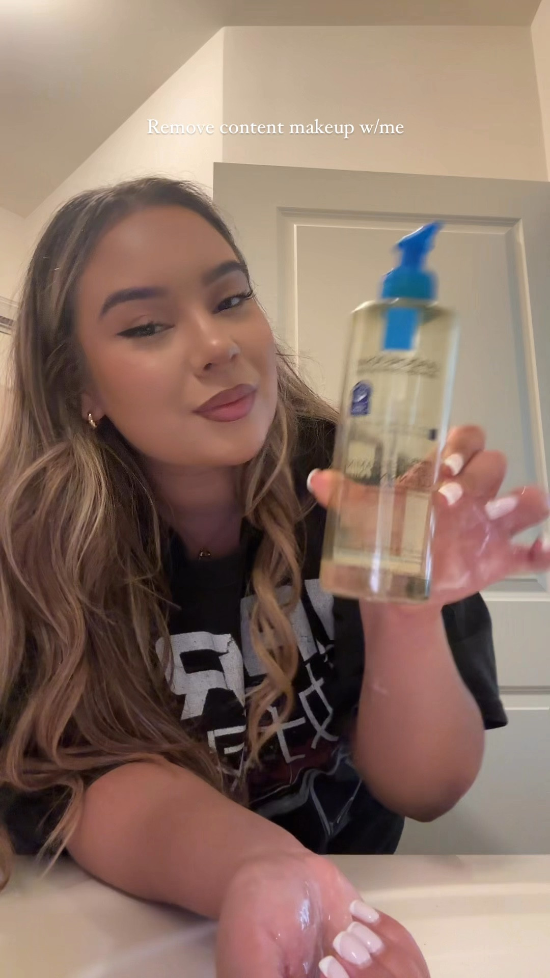 How I remove my makeup + skin care favs (as a rosacea/sensitive skin girly) 

#LTKBeauty #LTKFindsUnder50