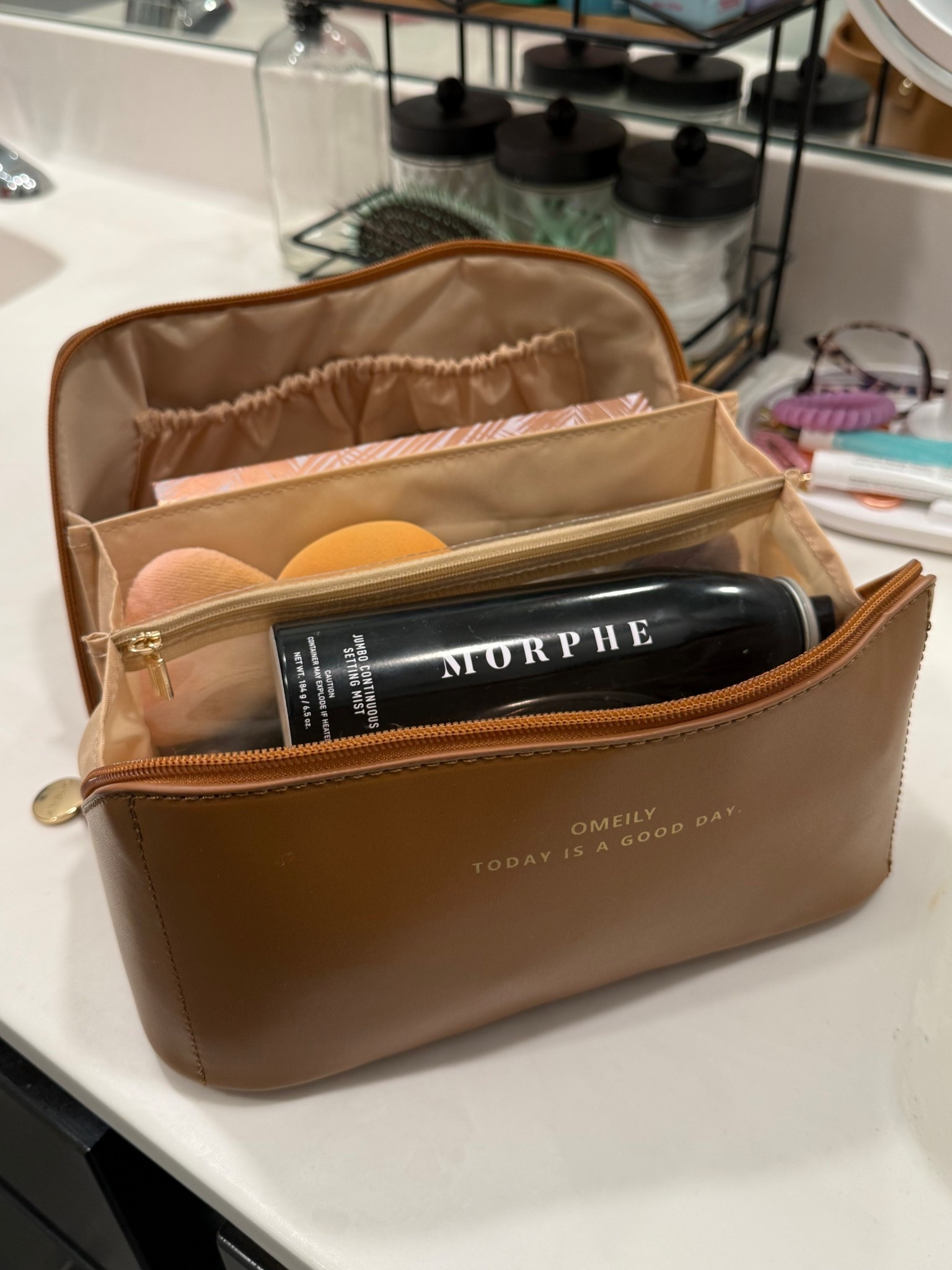 My favorite makeup bag in action 😍

#LTKgrwm #LTKdayinmylife #LTKBeauty