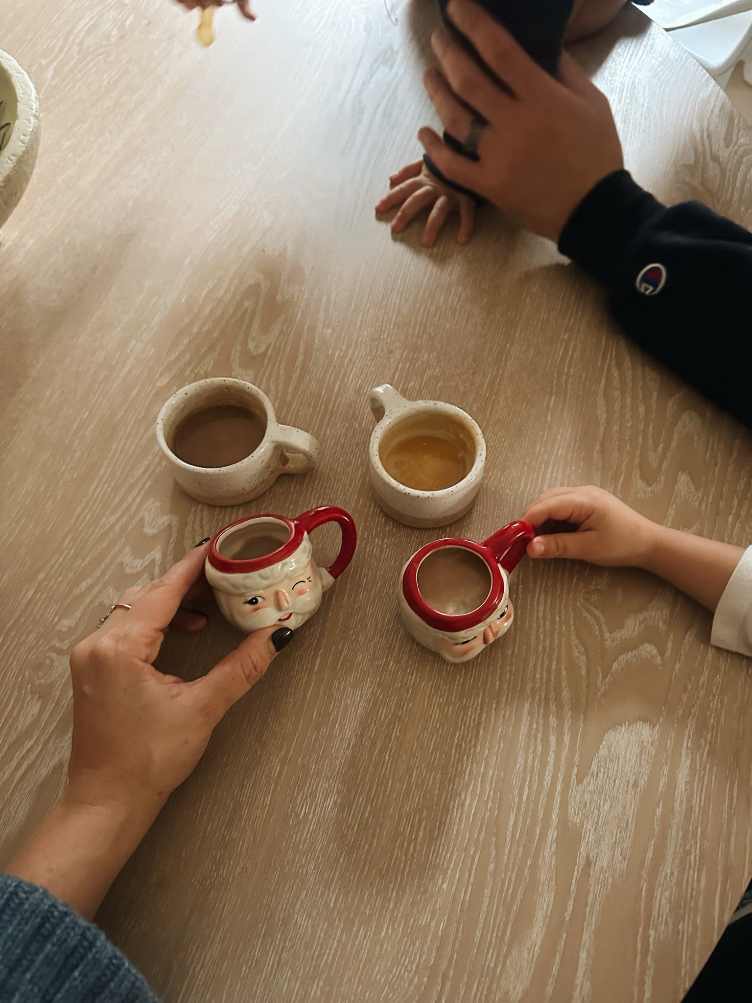 VLOGMAS PRODUCTS ✨🎄🤍

#LTKHoliday #LTKFamily #LTKFindsUnder50