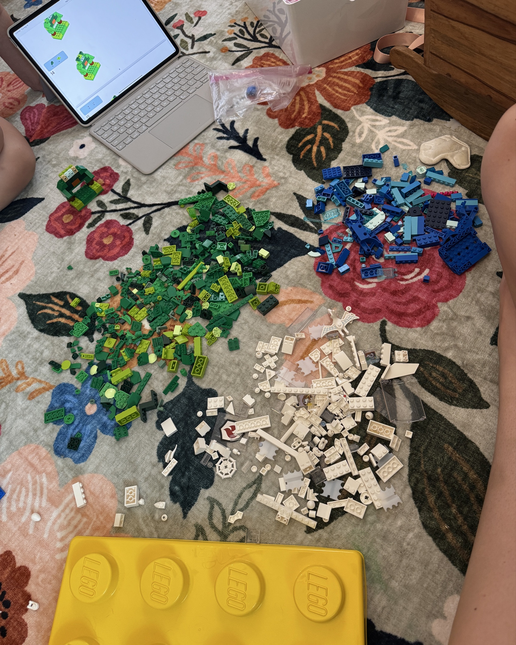 Yall know I love these dang legos 🤣  reminder that they’re on HUGGGEEEE sale 

#LTKFindsUnder100 #LTKKids #LTKSaleAlert