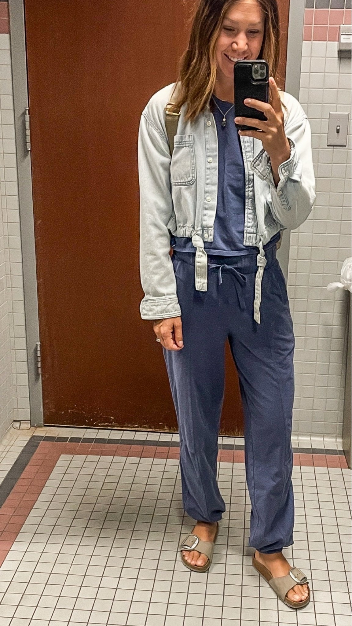 Currently eyeing the taupe color now 🤎

This matching set has me convinced that comfy can still look put-together. The cropped tee + jersey balloon pants are giving effortless, casual, throw it on and go vibes. 

And that taupe color?! So good for fall. 🤎

Transition the sandals to sneakers for a fall look.