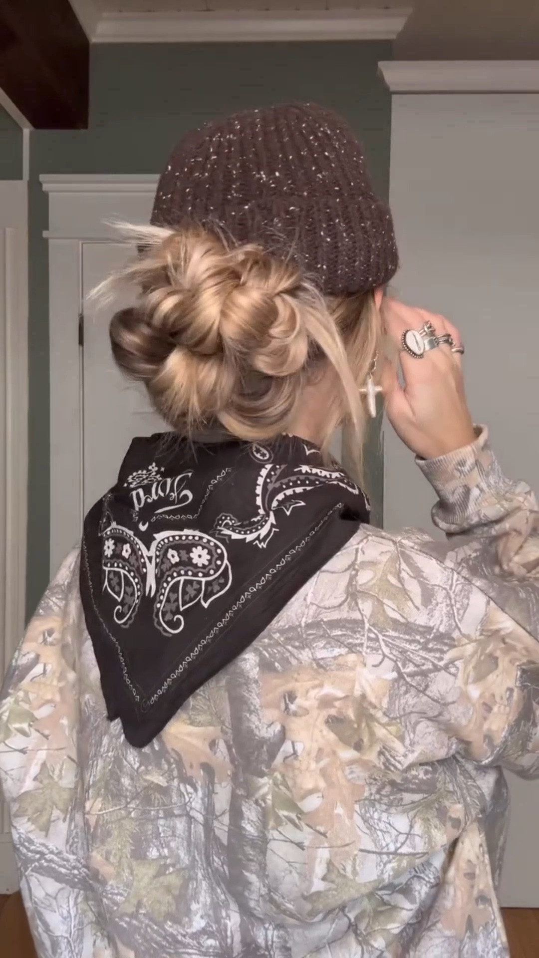 Camo crew neck for only $25! It’s perfect for layering under a graphic tee too! 🤌🏼

@luxyhair clip in extensions ✨ code HS-TORIEB for $$ off !!!

#LTKgrwm #LTKGiftGuide #LTKBeauty