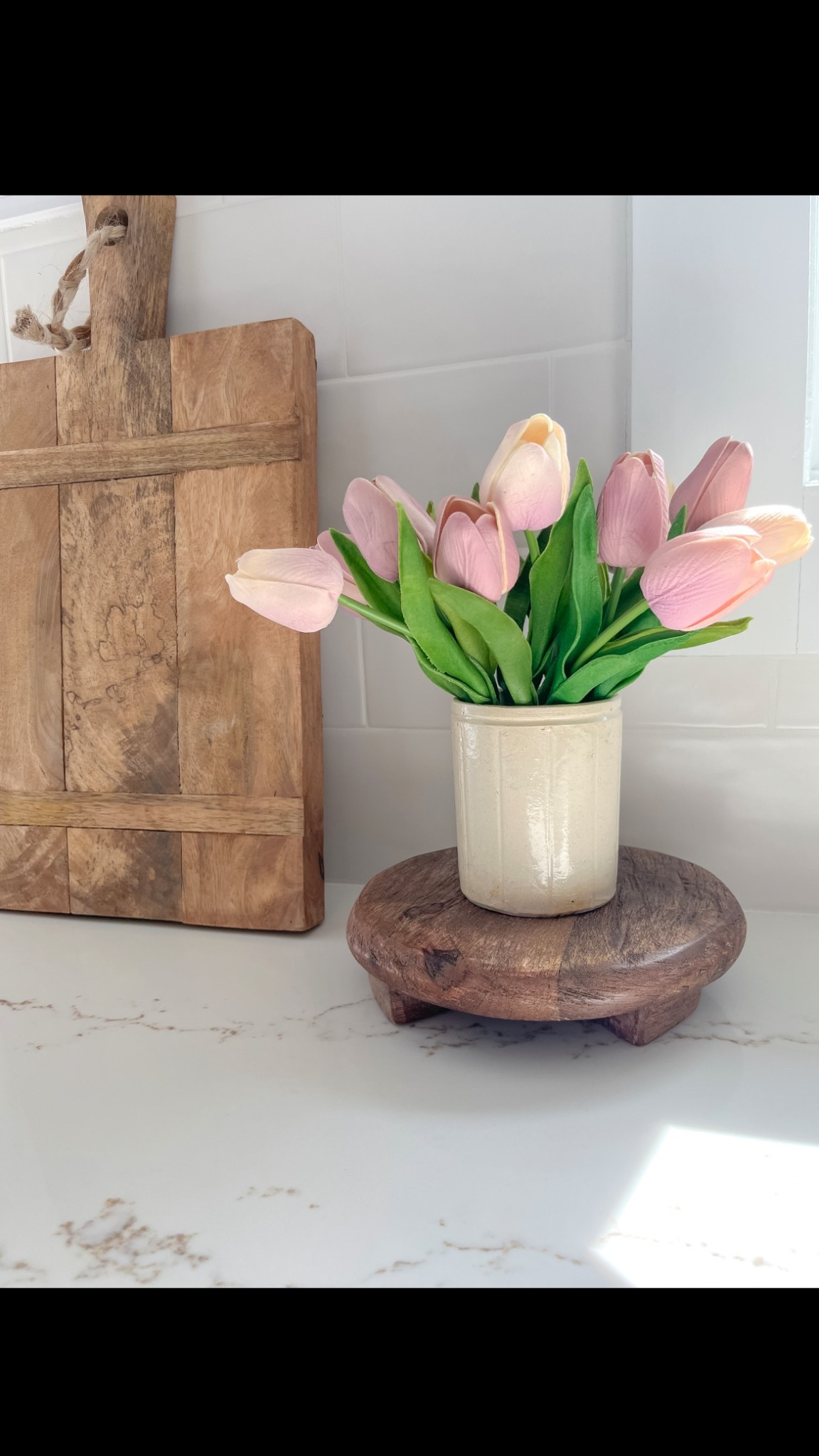 Pops of pink tulips make me smile! 🌷 

Spring flowers, spring kitchen, kitchen styling, Tulips, kitchen decor 

#LTKStyleTip #LTKHome #LTKSeasonal