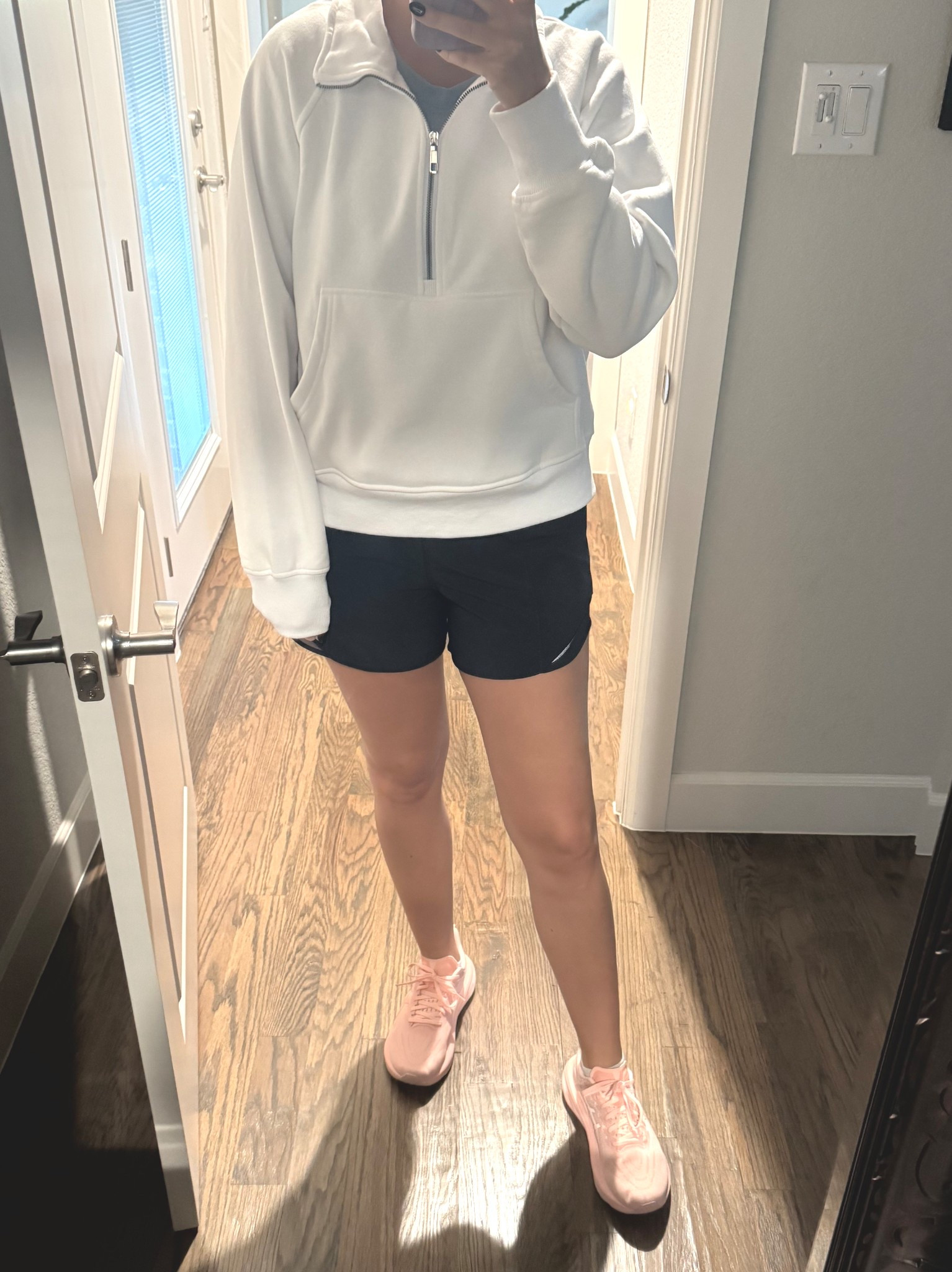 Amazon exercise jacket for $30

#LTKFindsUnder50 #LTKActive #LTKSeasonal